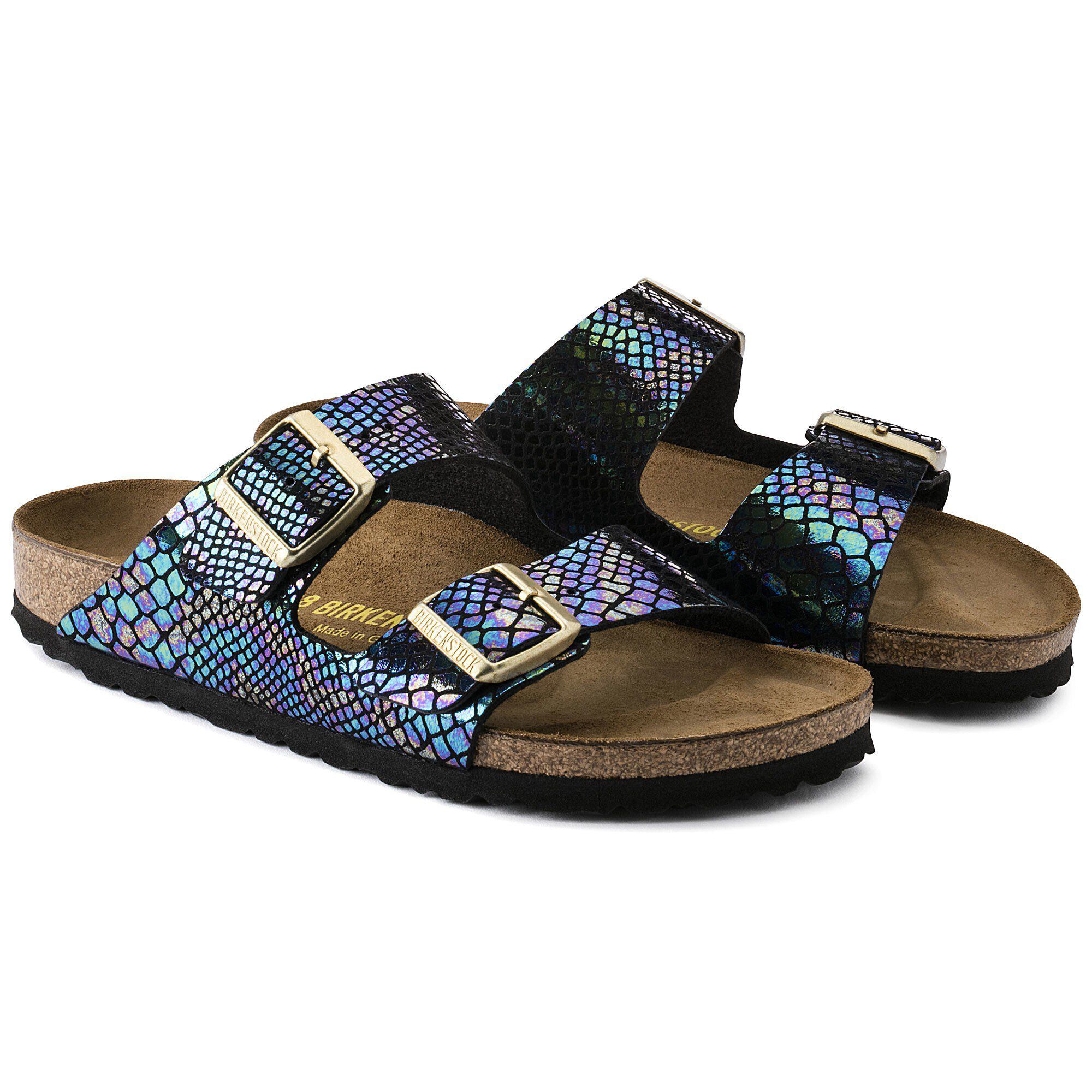 Shiny black birkenstocks 2025