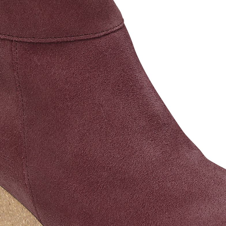 Ebba Suede Leather