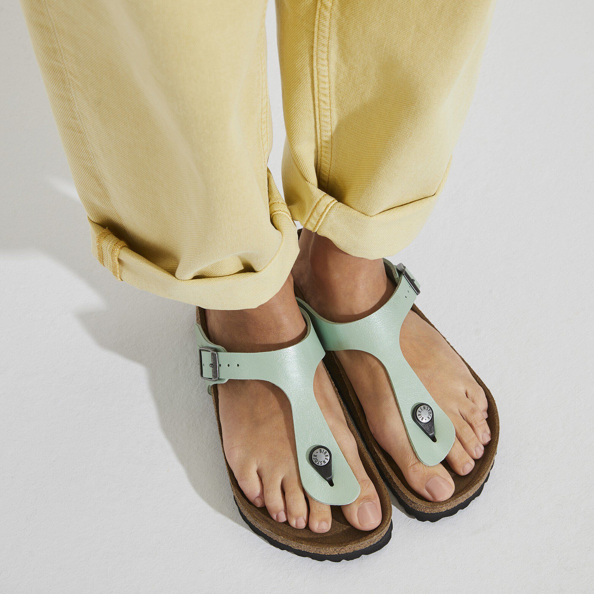 Birkenstock gizeh graceful top