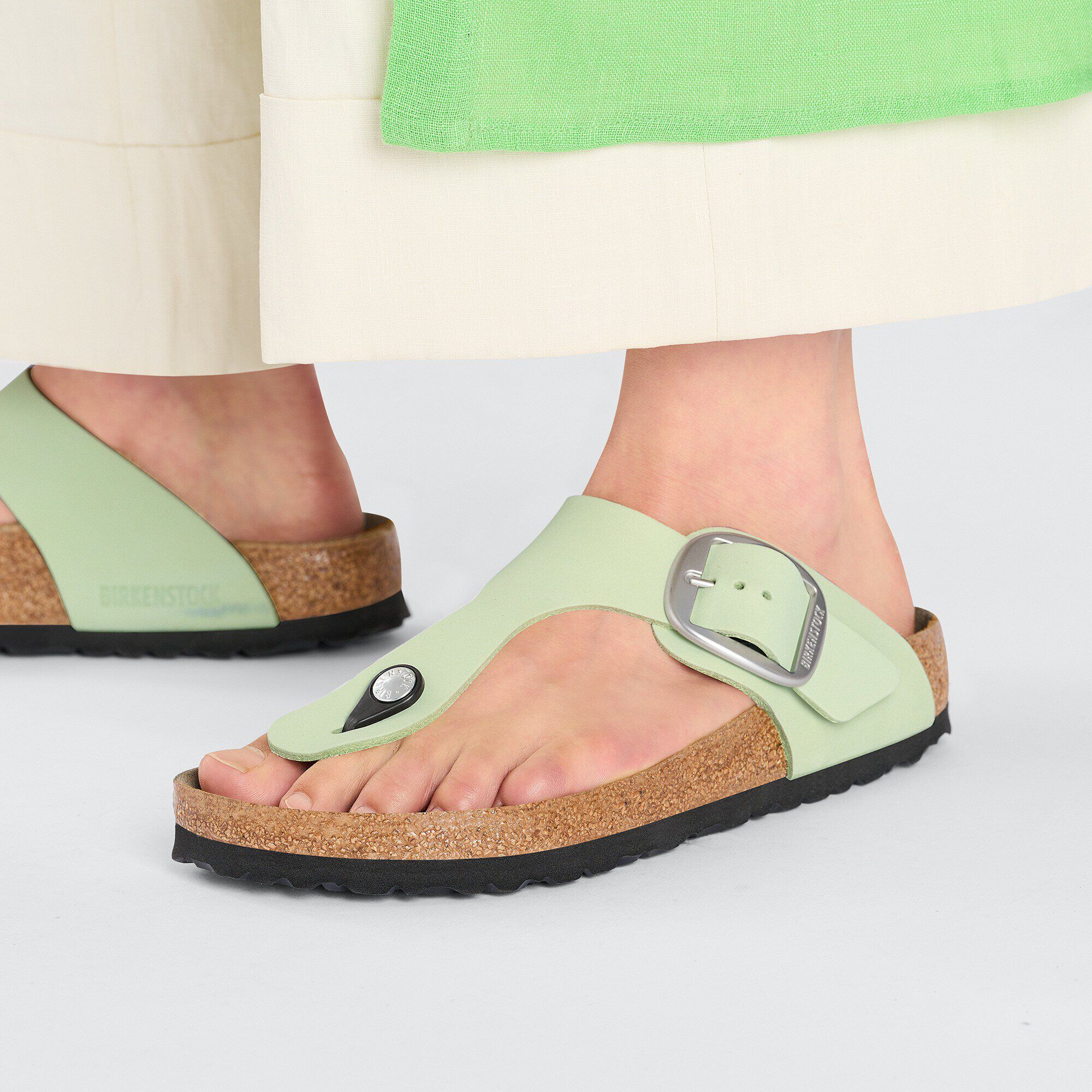 Birkenstock gizeh with back strap on sale