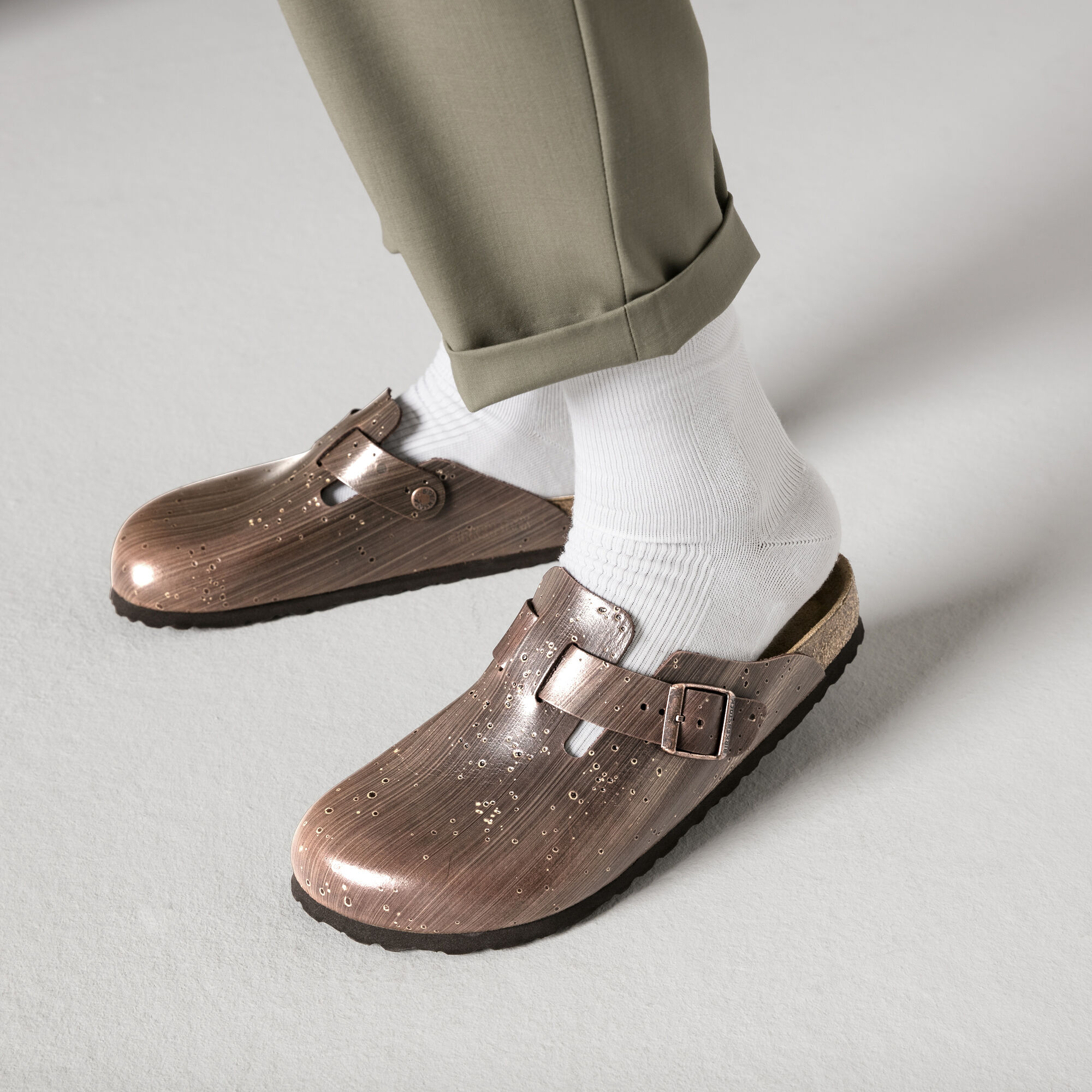 Birkenstock boston metallic silver hotsell