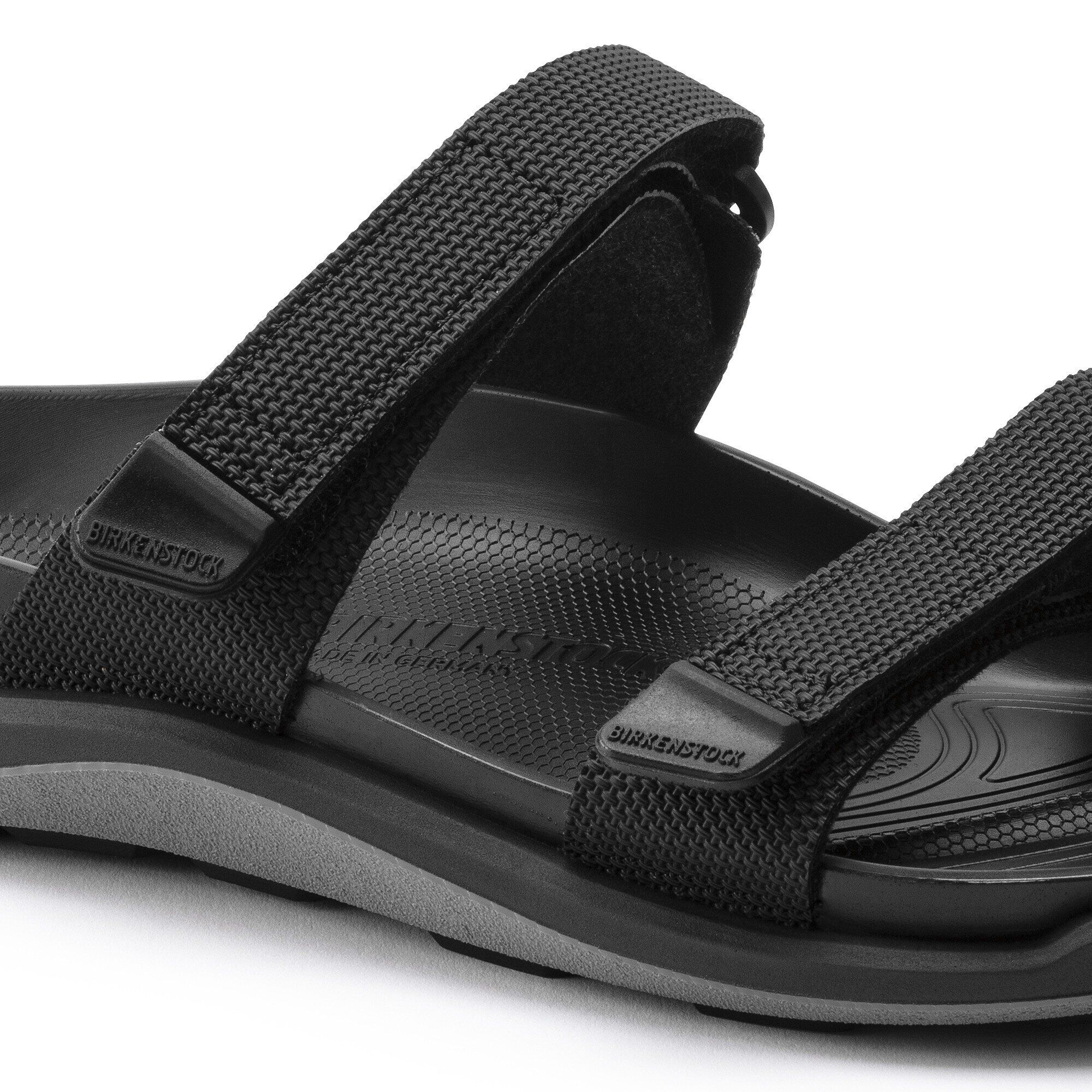 Sahara Women Birko-Flor Futura Black | BIRKENSTOCK