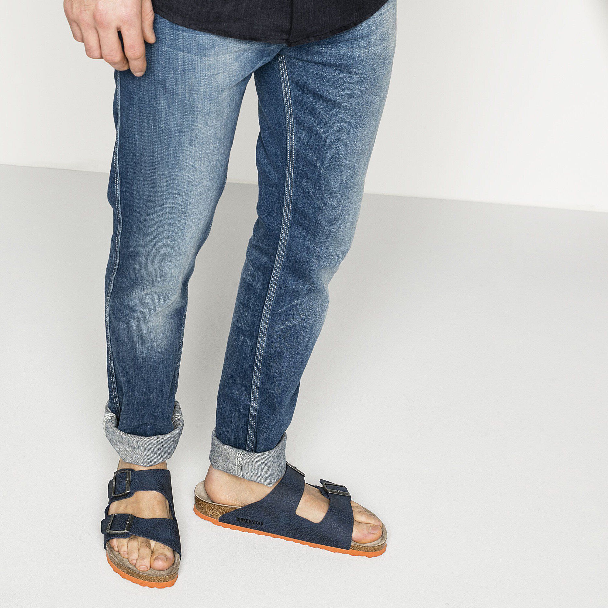 Birkenstock gizeh desert soil blue sales