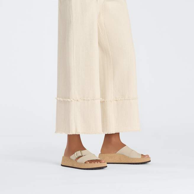 Almina Nubuk Leather