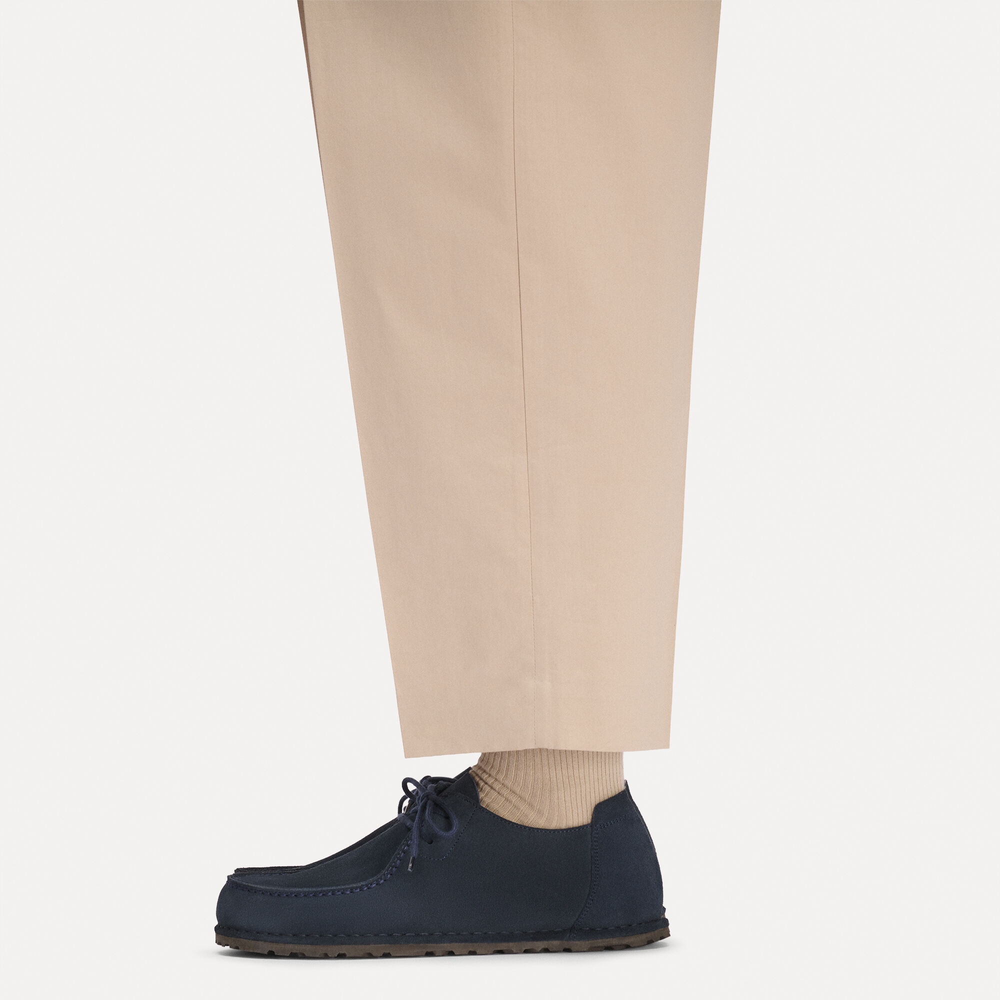 Utti Lace Suede Leather with a male model