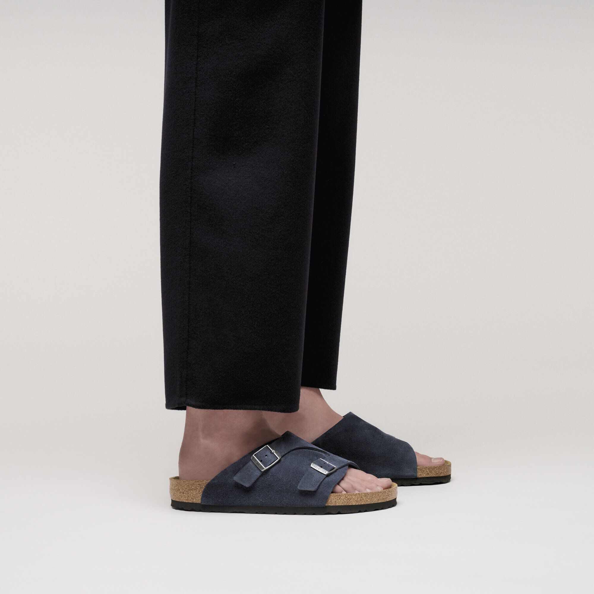 Z&uuml;rich Suede Leather