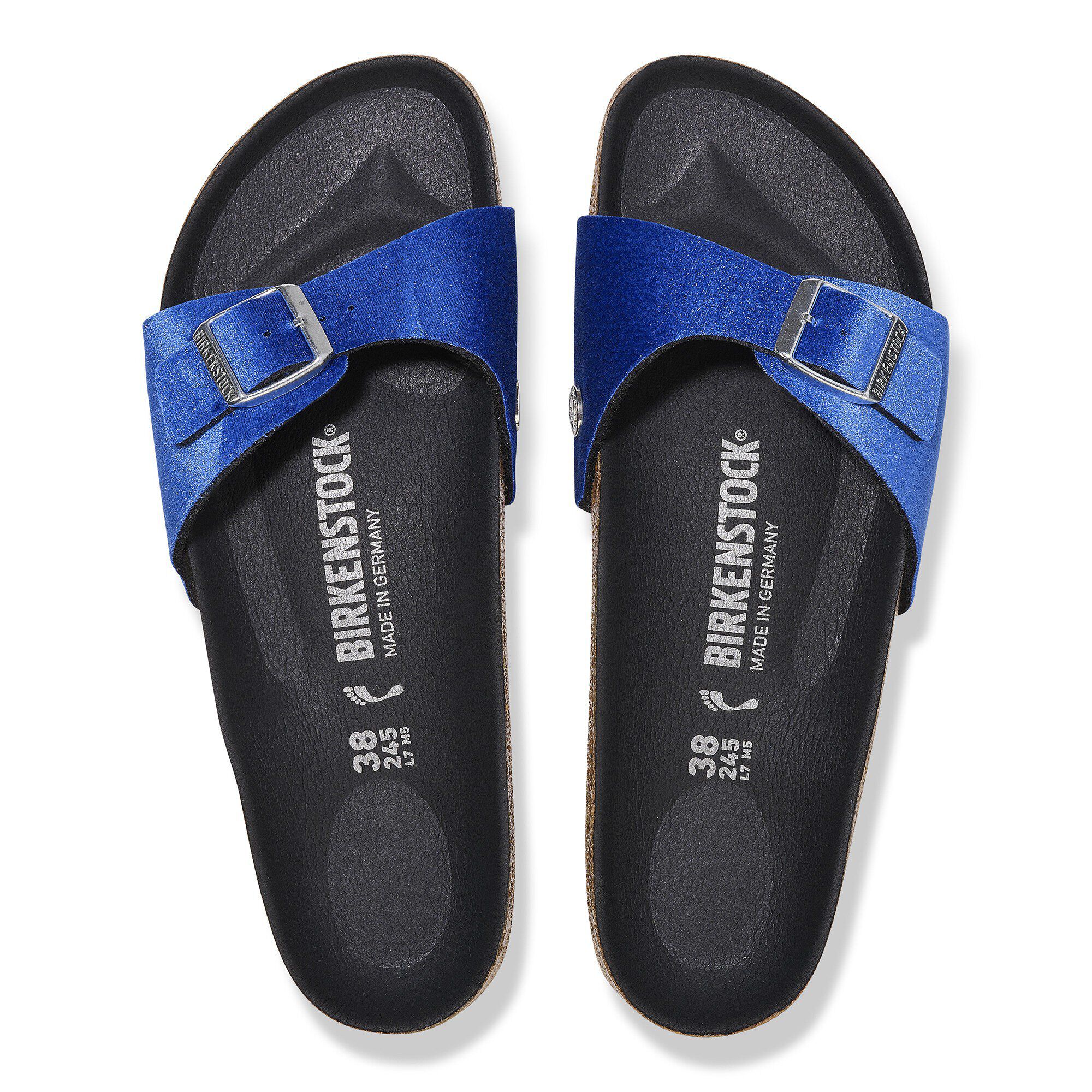 مدريد ريفيت مخمل