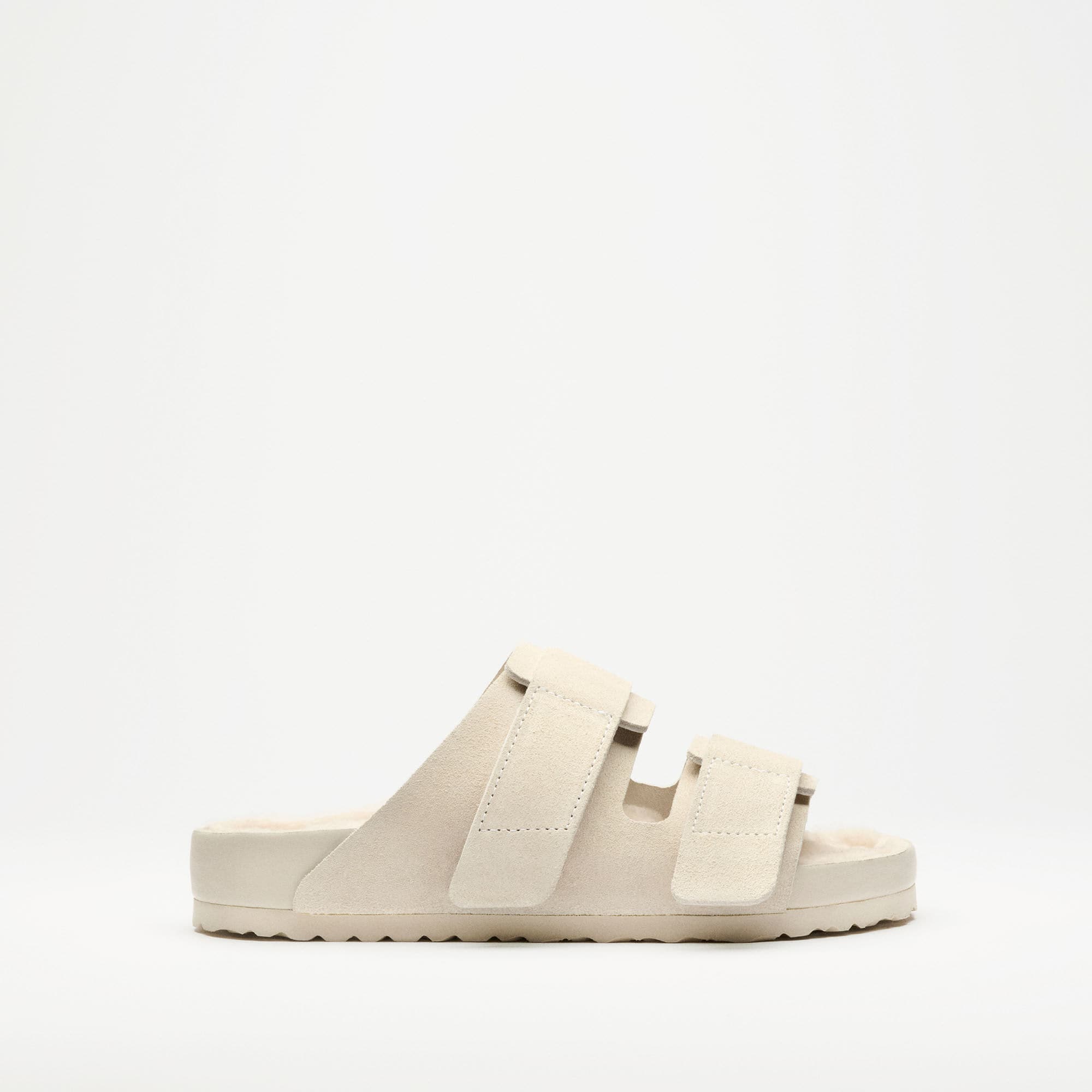 Uji Suede Tekla Su&egrave;de - a side view