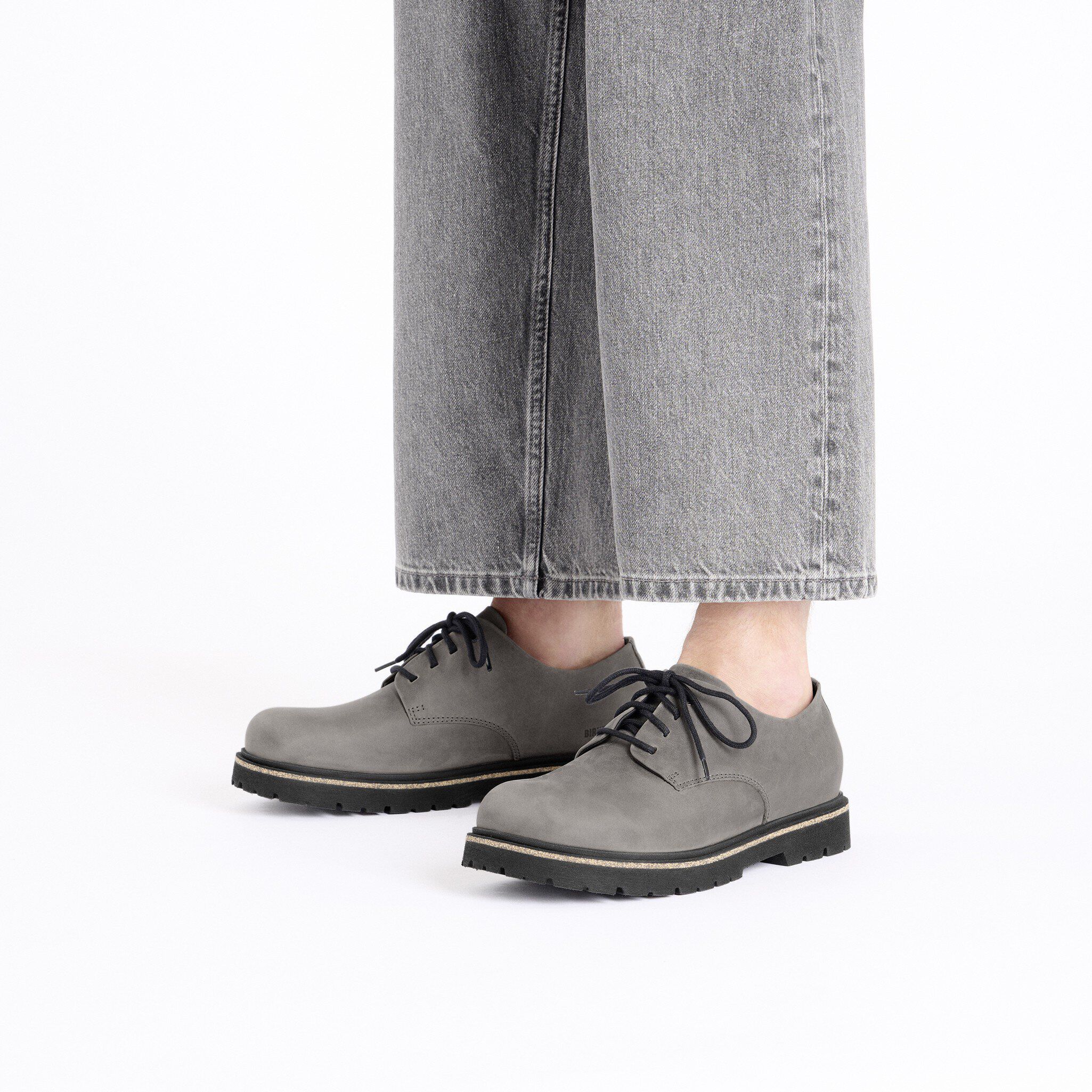 Highwood Lace Low Natural Leather in Color Graphite | BIRKENSTOCK