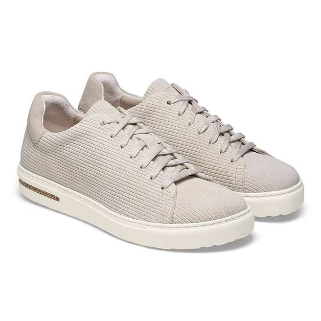 بيند لو منخفض جلد سويدي مزخرف