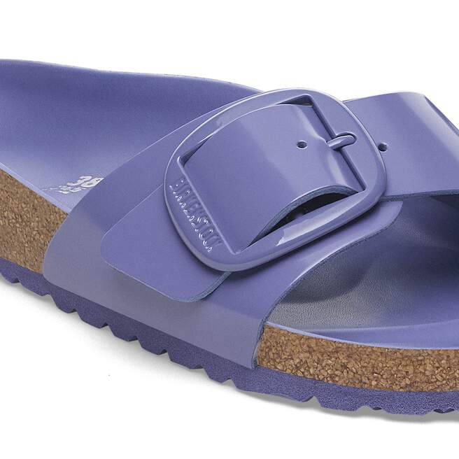 Madrid Big Buckle Envernizado Couro Natural Madrid Big Buckle Envernizado Couro Natural