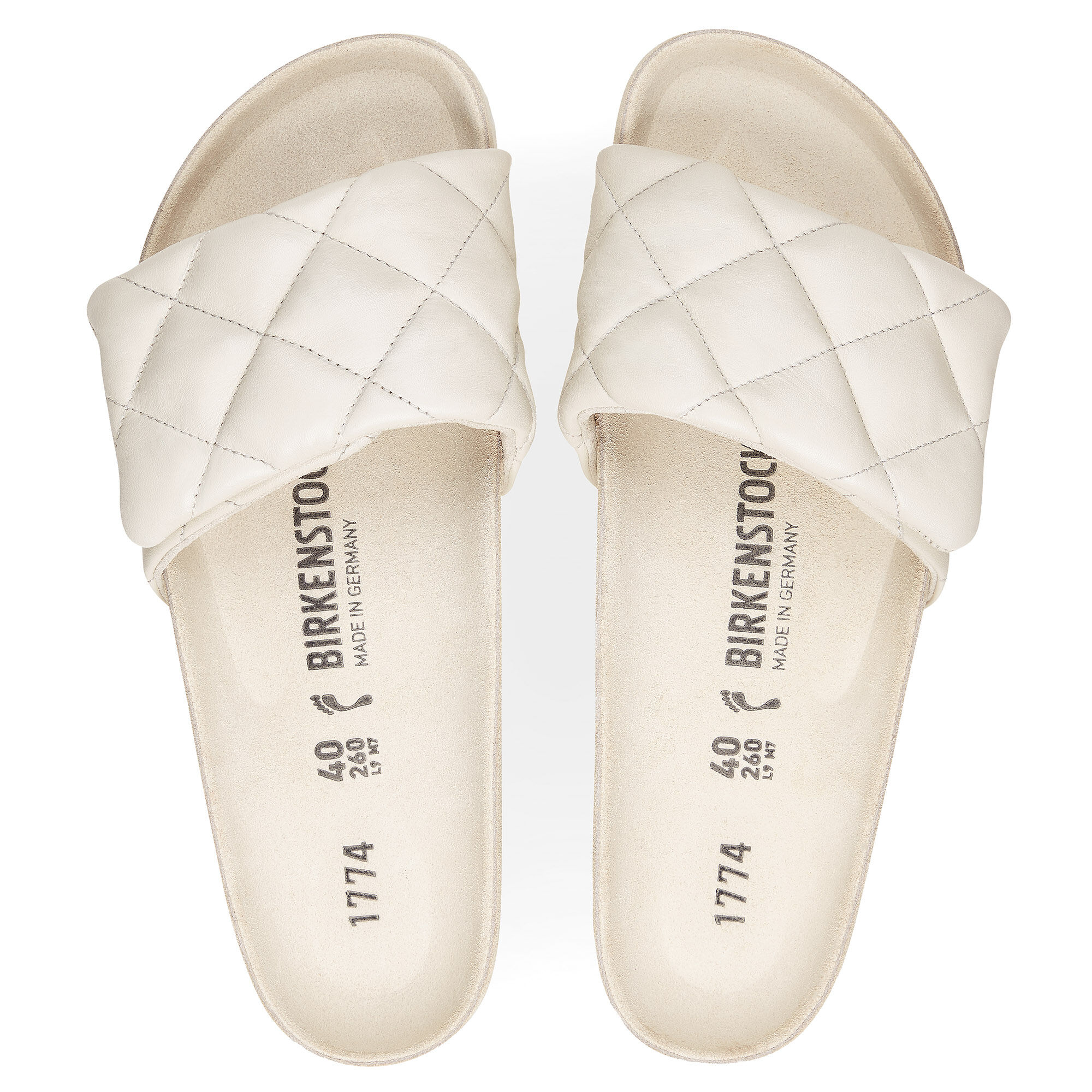 سيلت مبطّن جلد طبيعي مزخرف - a top view