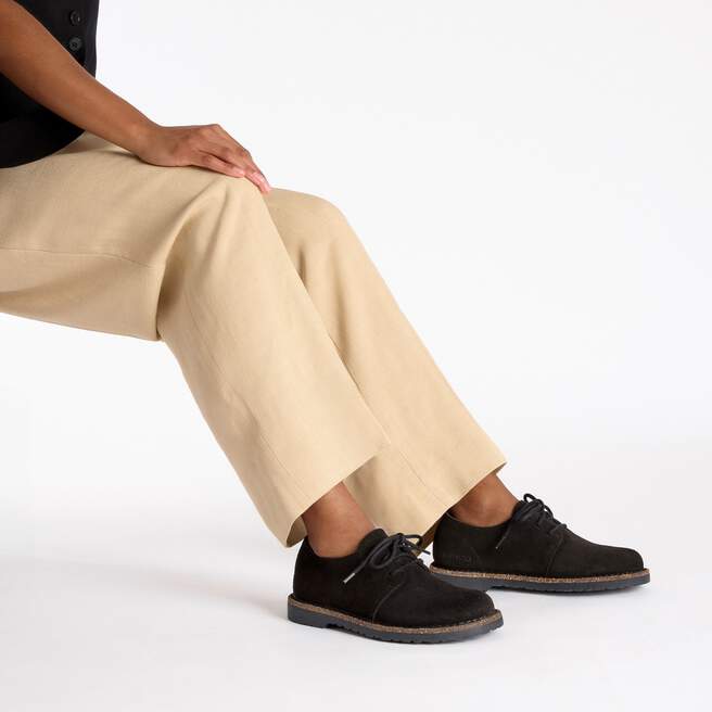 Uppsala Low Suede Leather