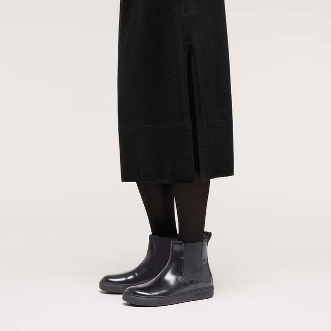 Bend Chelsea Natural Leather Patent