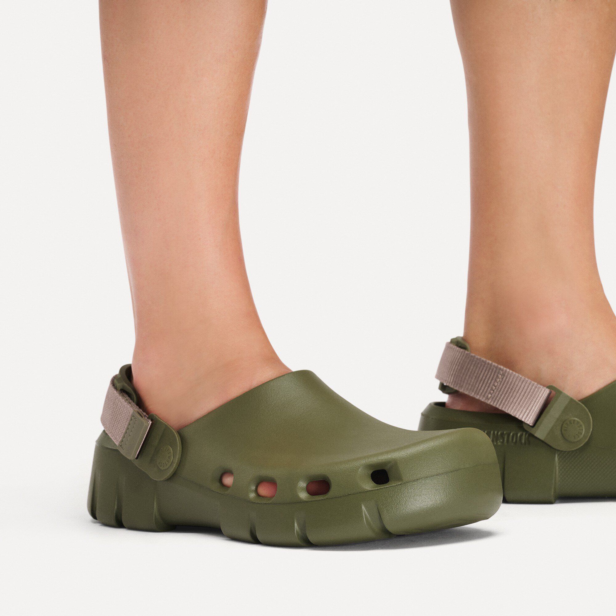 Birki Flow TEX EVA Close-up with a male model