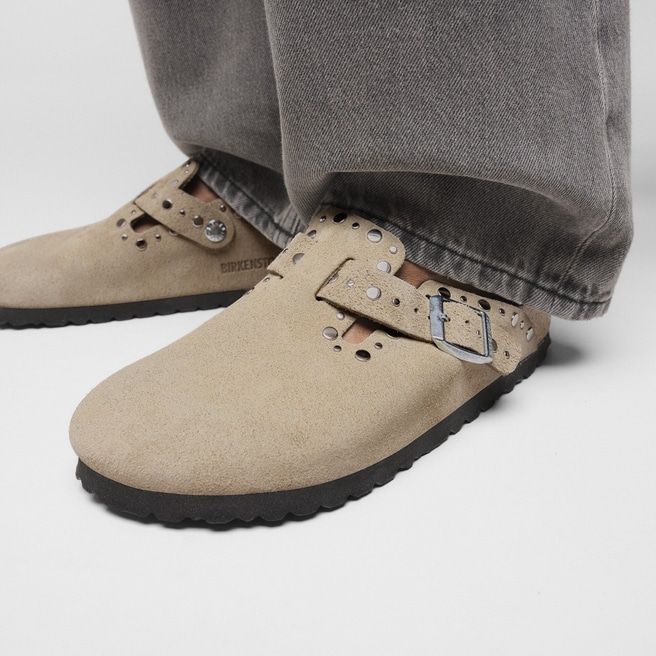 Slapi Boston Rivet Boston Rivets Suede Leather in Color Taupe | BIRKENSTOCK Oman