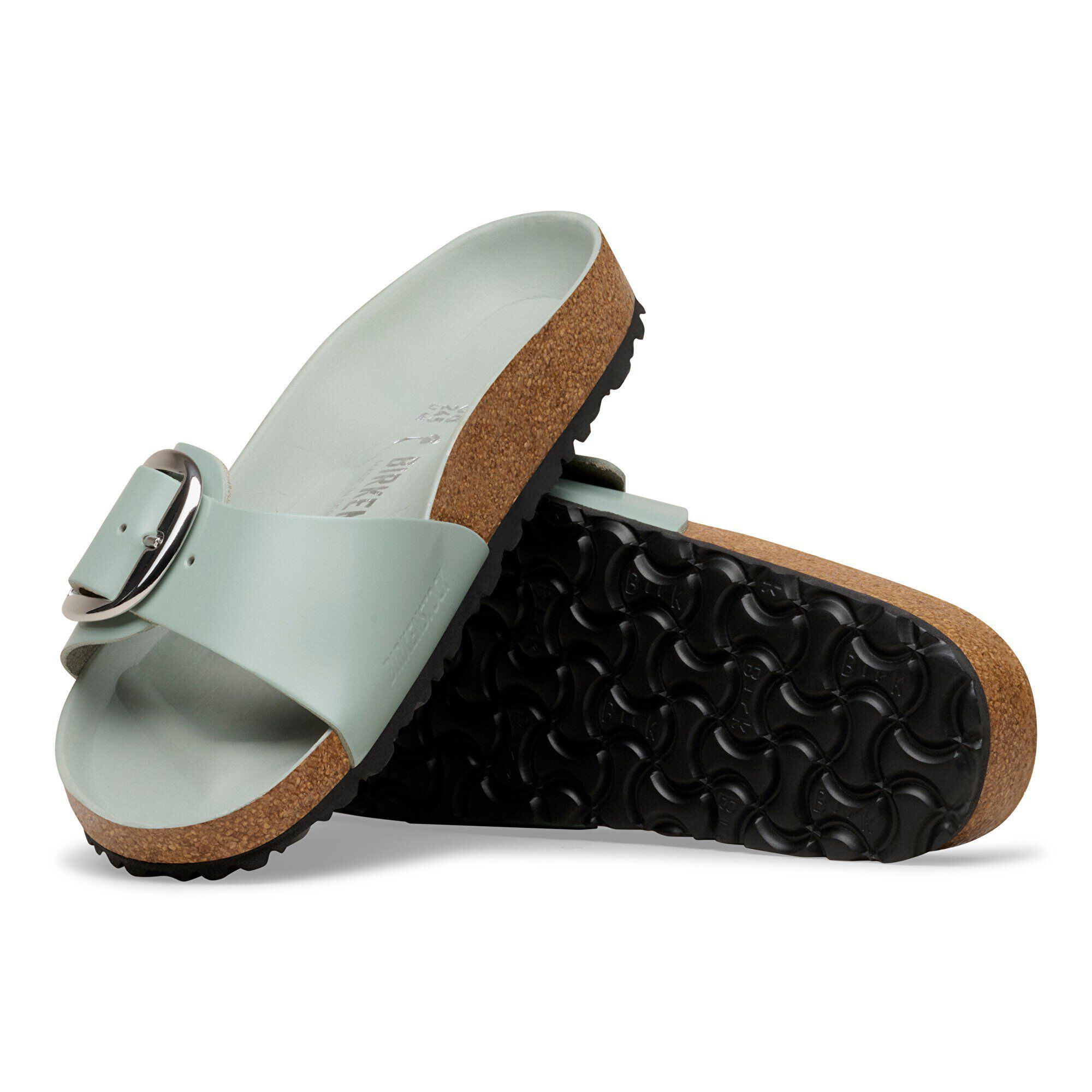 Madrid Big Buckle Cuir naturel verni with outer sole details