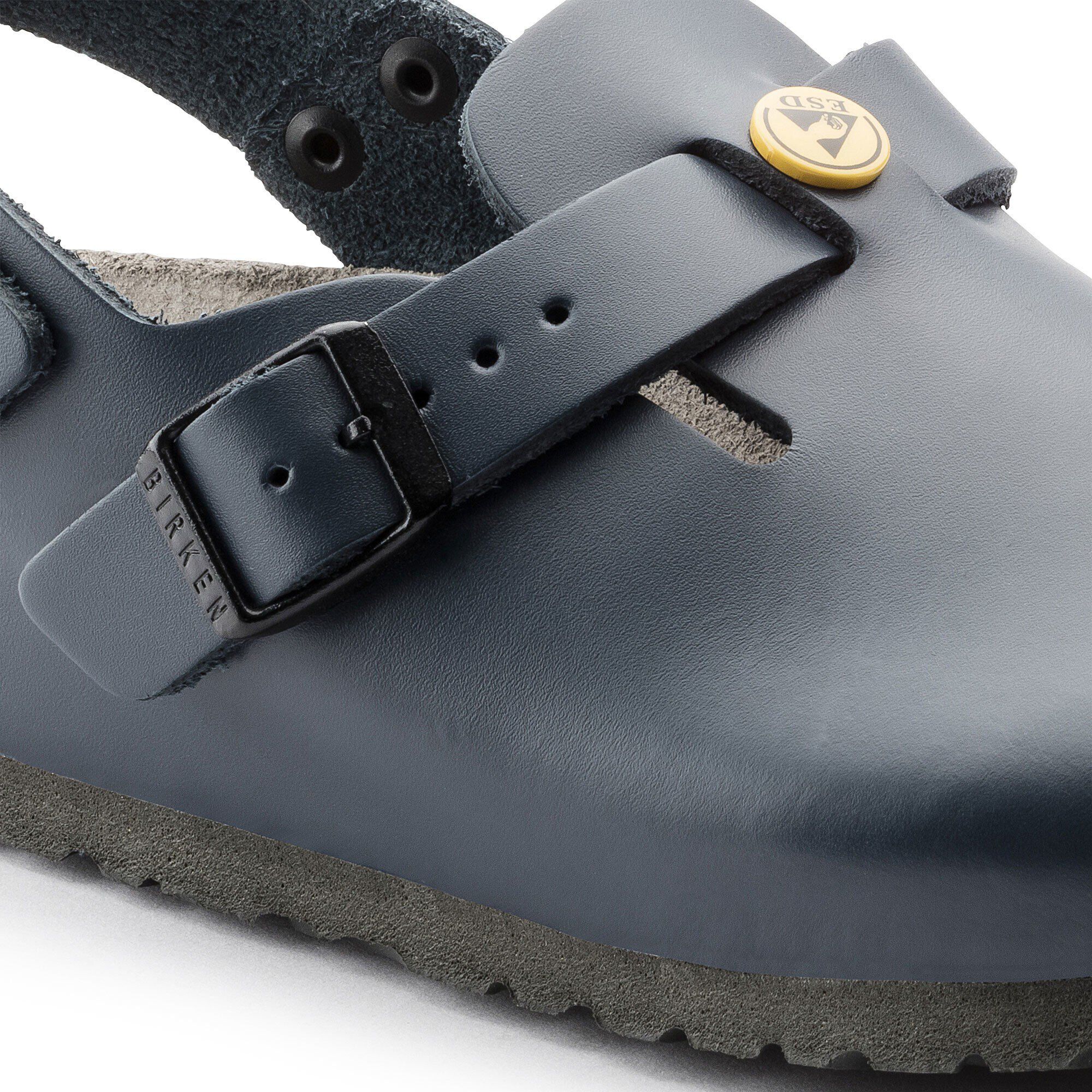 Tokio ESD Pelle naturale Close-up view showing material detail