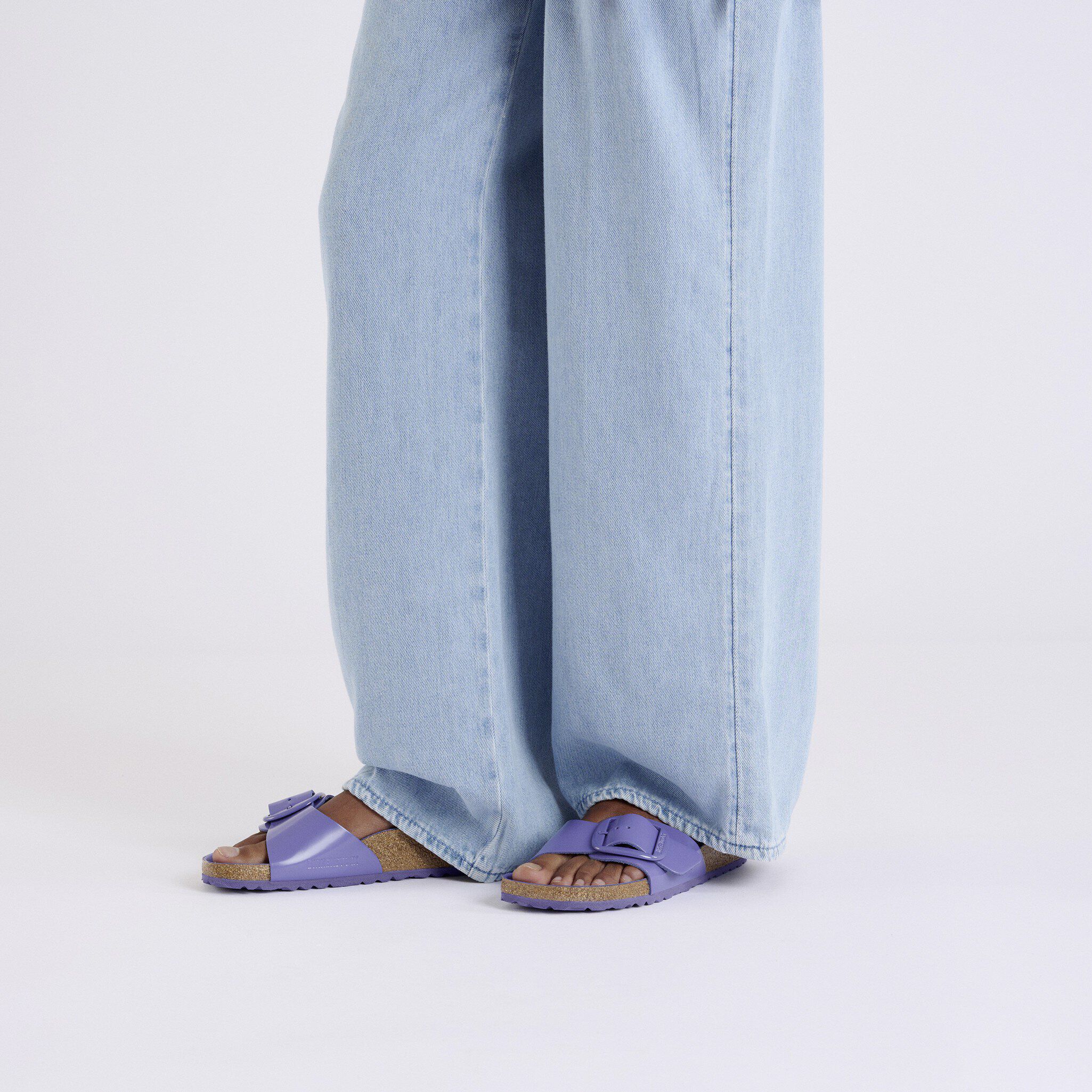 Madrid Big Buckle Natural Leather Patent