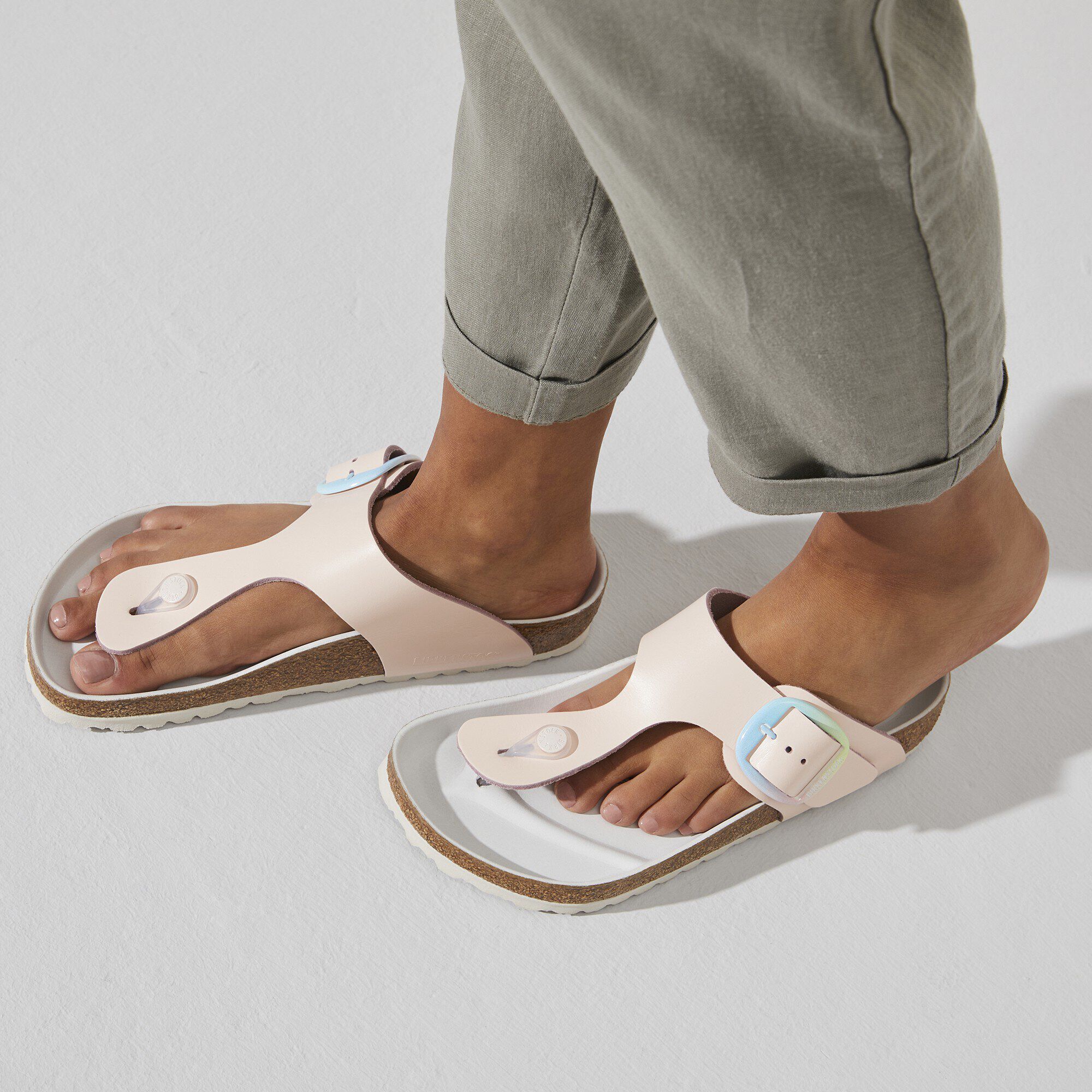 جيزة إبزيم كبير جلد طبيعي