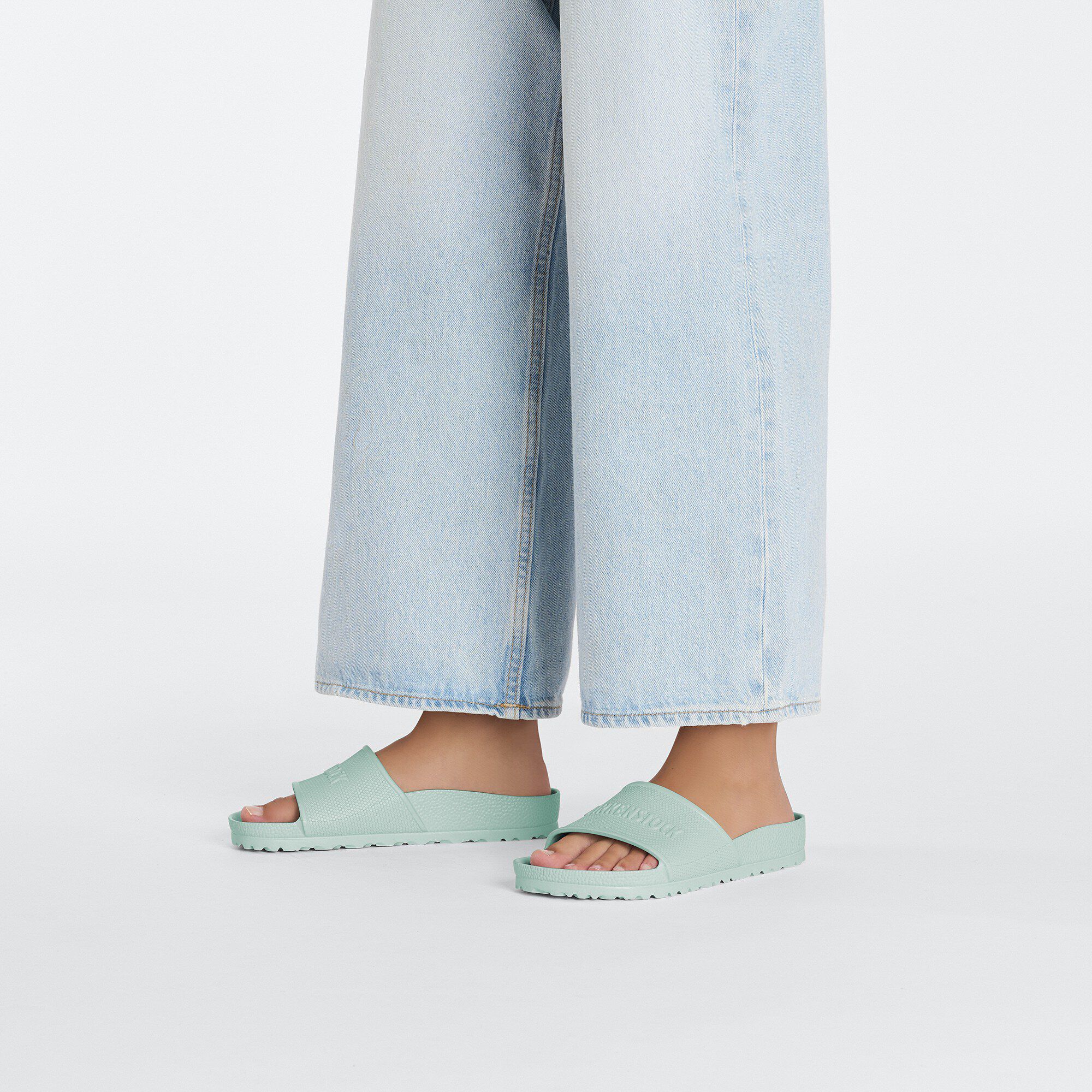 باربادوس أسيتات إيثيلين-فاينيل ايفي