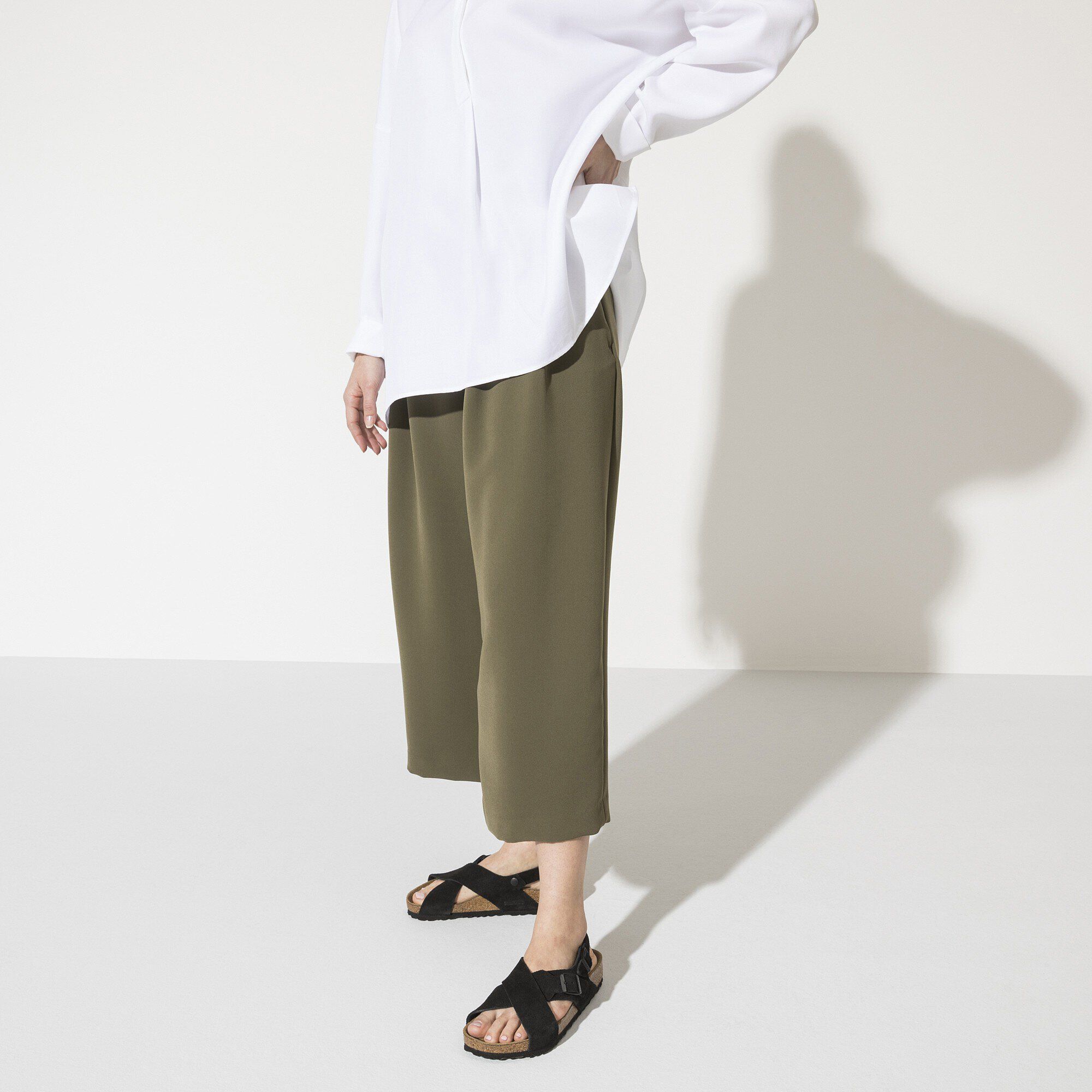 تولوم نعل ناعم جلد سويدي