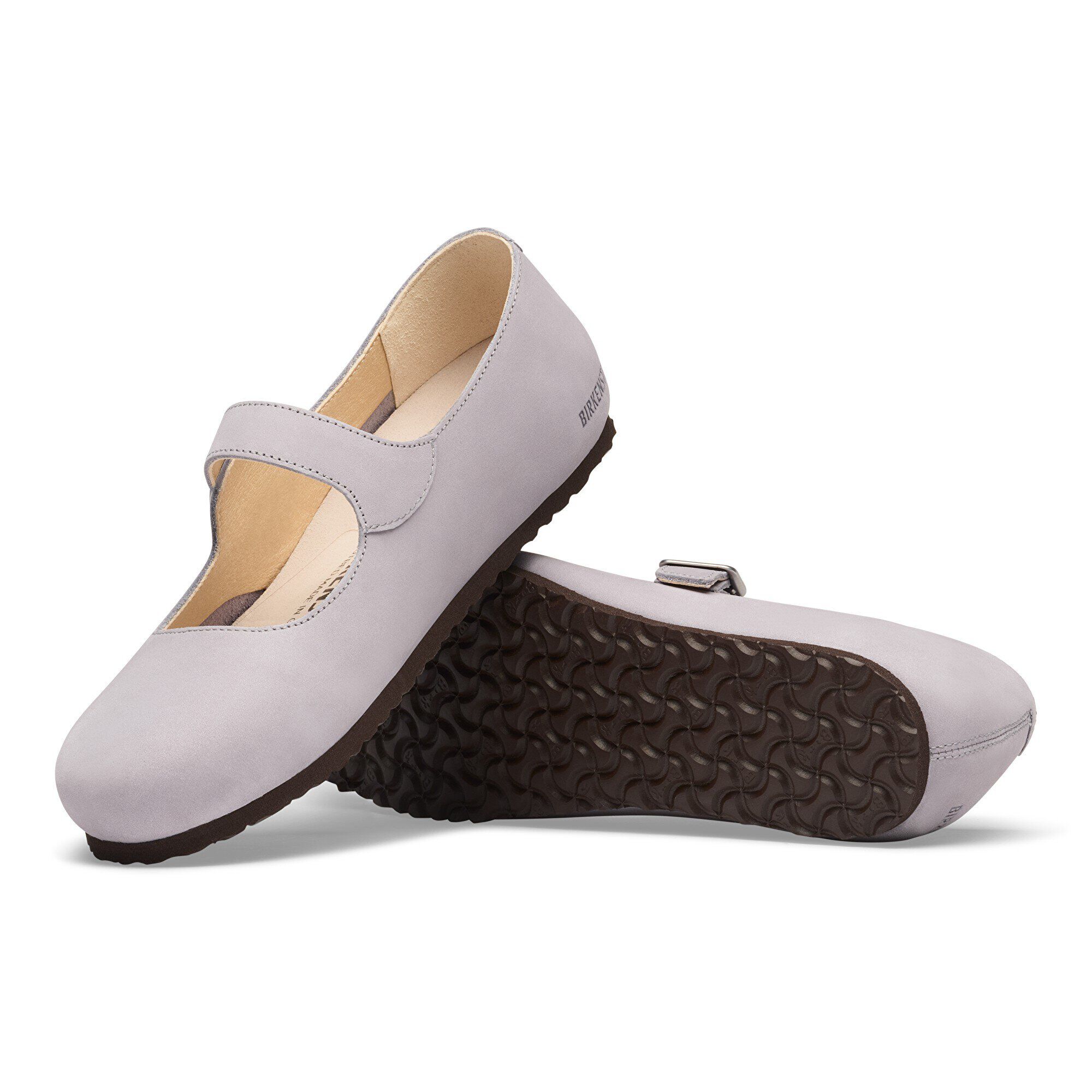   with outer sole details