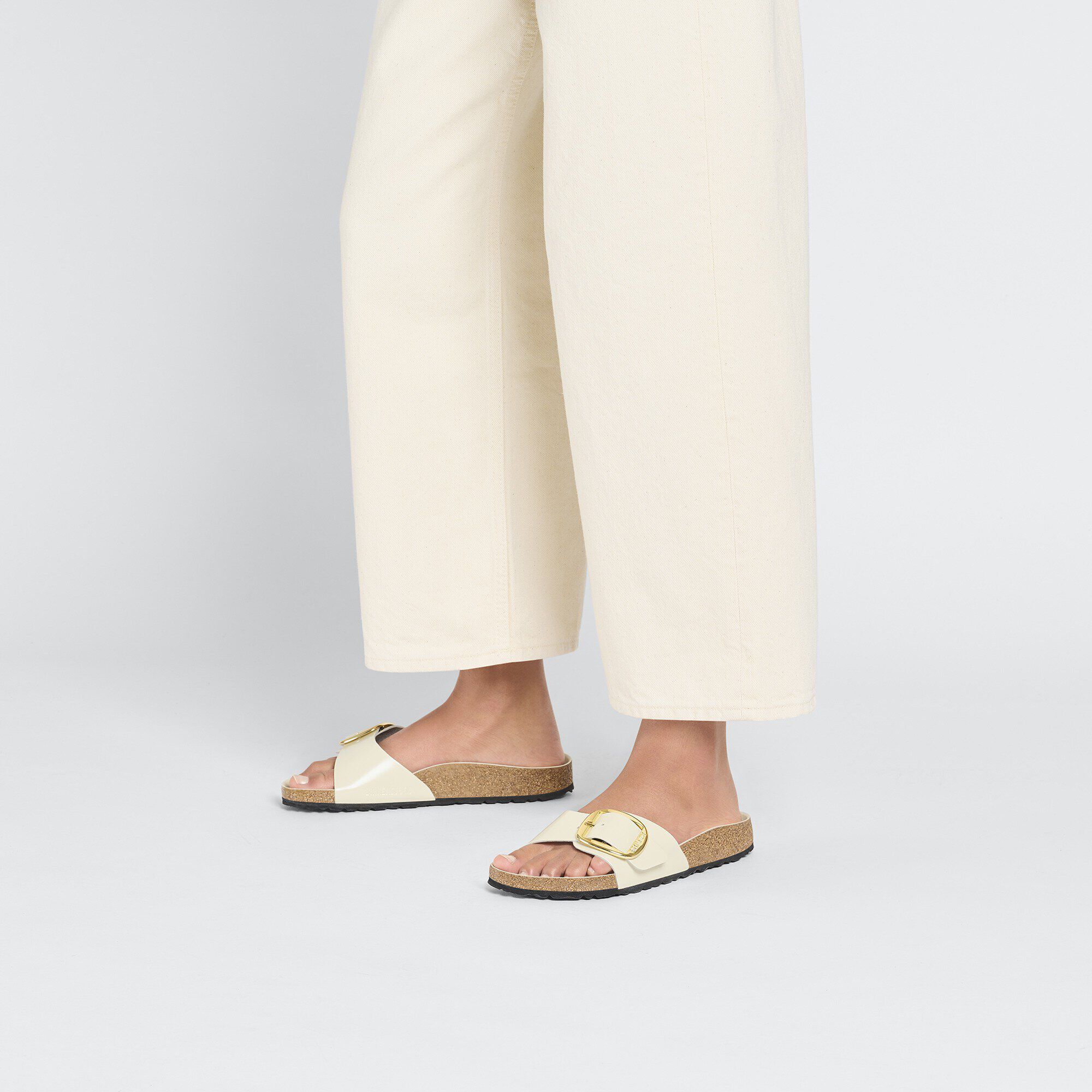 Madrid Big Buckle Natuurleer lak