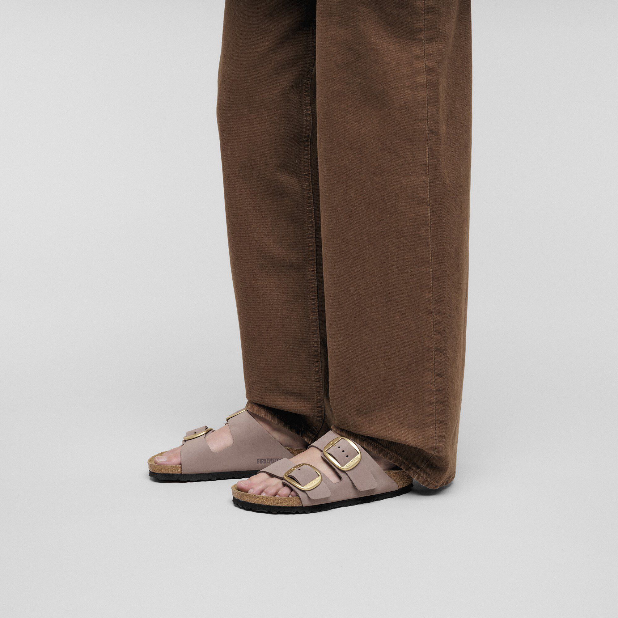 Arizona Big Buckle Nubuk Leather