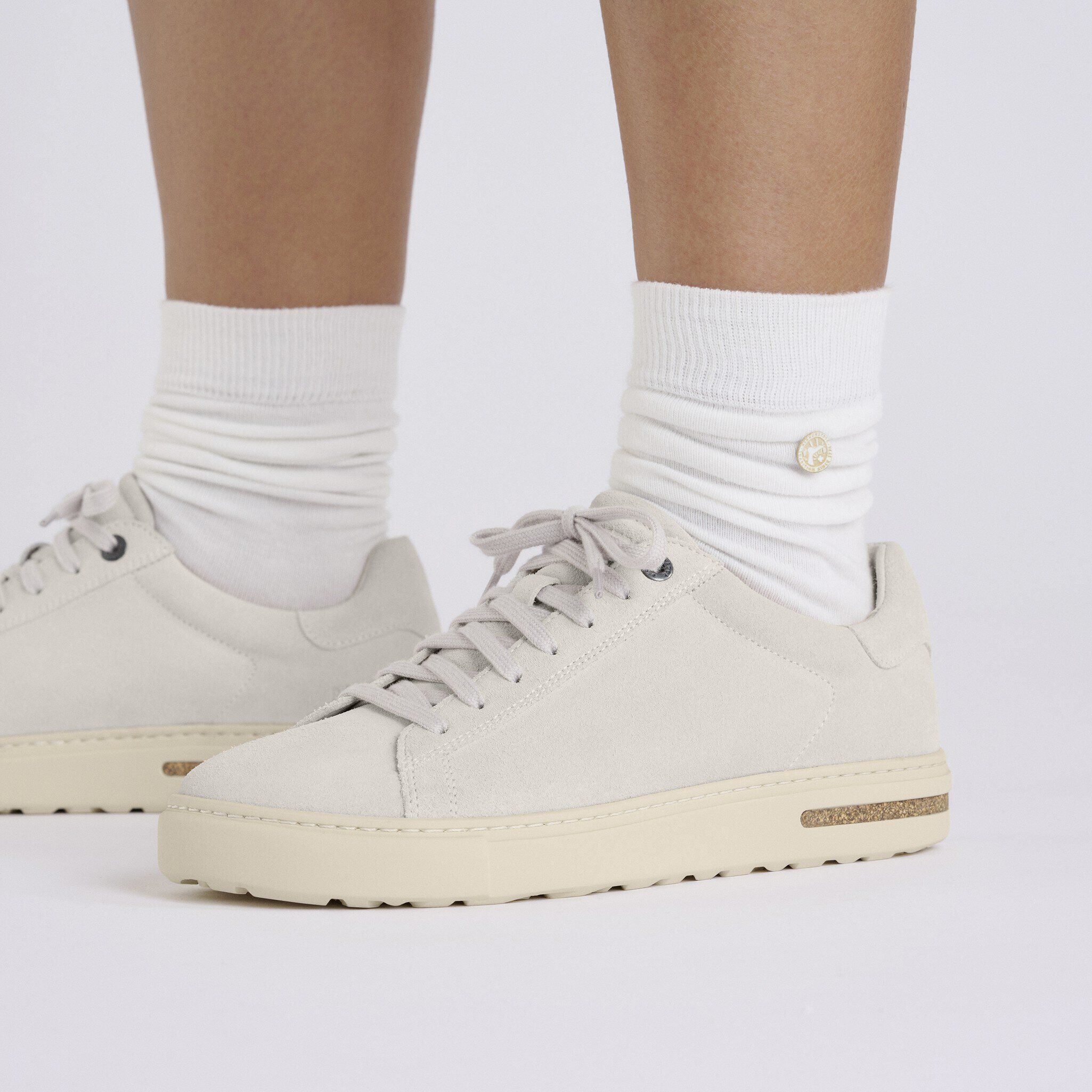 Bend Low Suede Leather