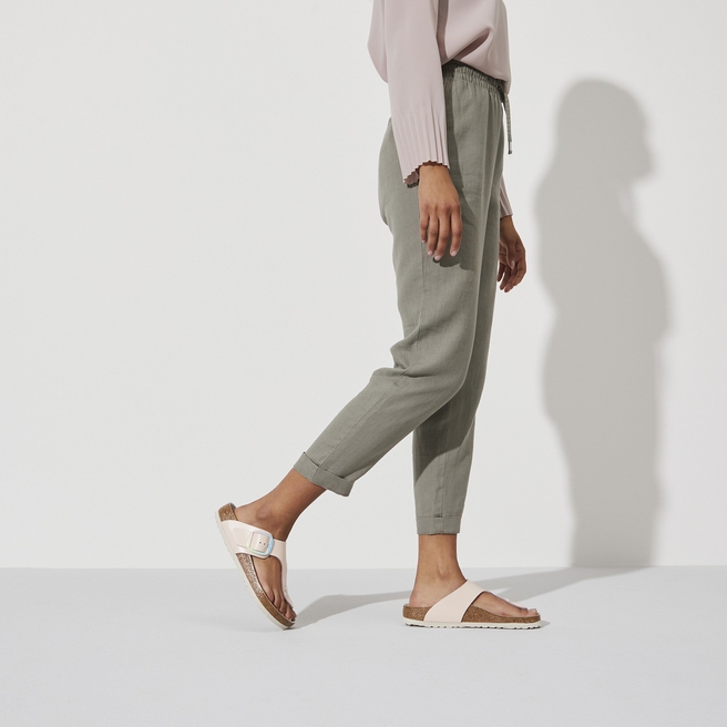 جيزة إبزيم كبير جلد طبيعي