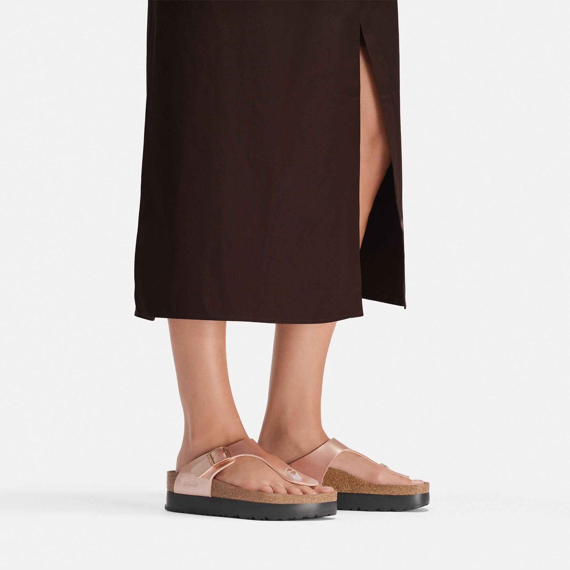 Gizeh PAP Flex Platform Birko-Flor with a female model