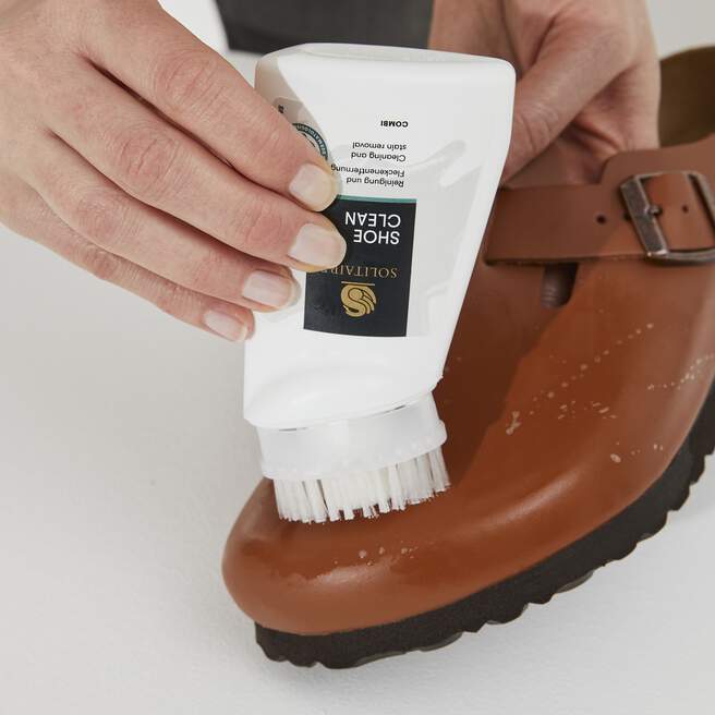 Shoe Clean With Brush 75 ml
