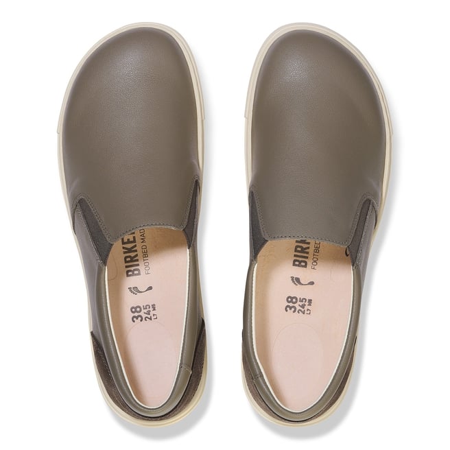 Oswego Mixed Leather Oswego Mixed Leather