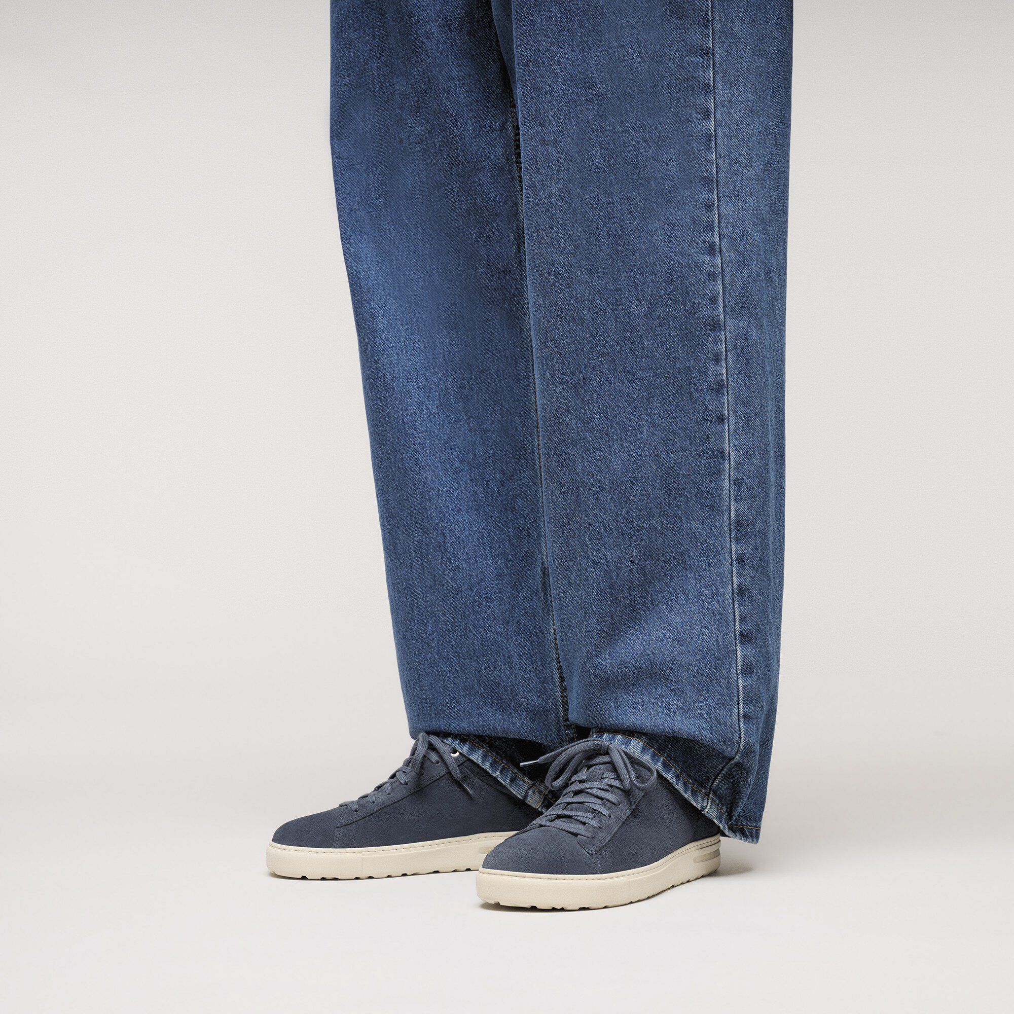 Bend Low Suede Leather with a male model