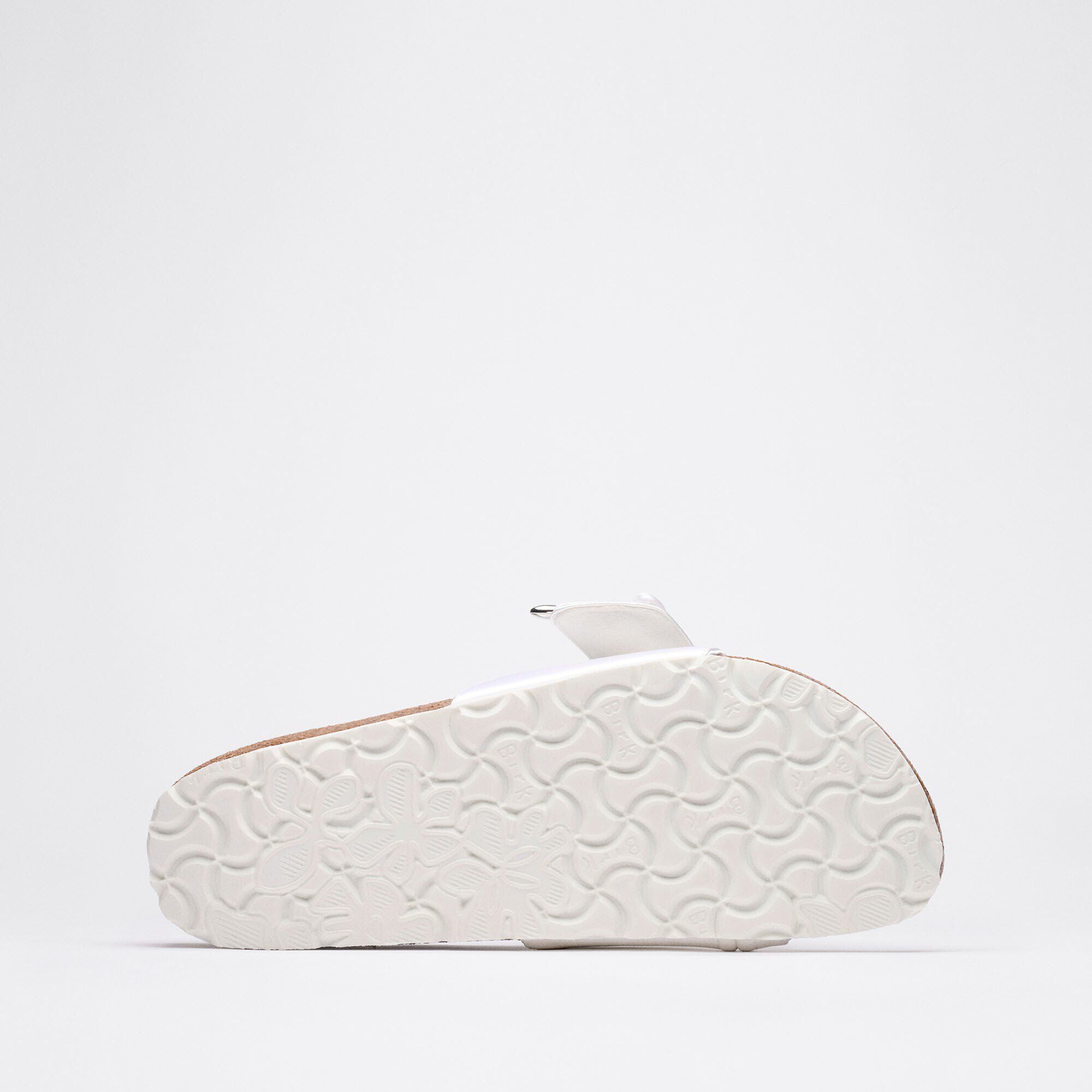 Danielle Frankel Madrid Lace Textile Close-up view showing material detail