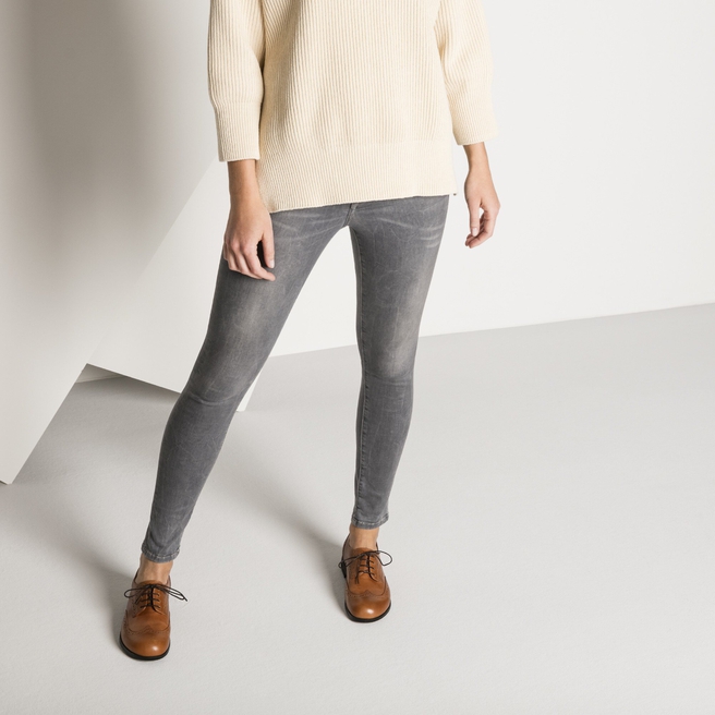 Laramie Low Natural Leather