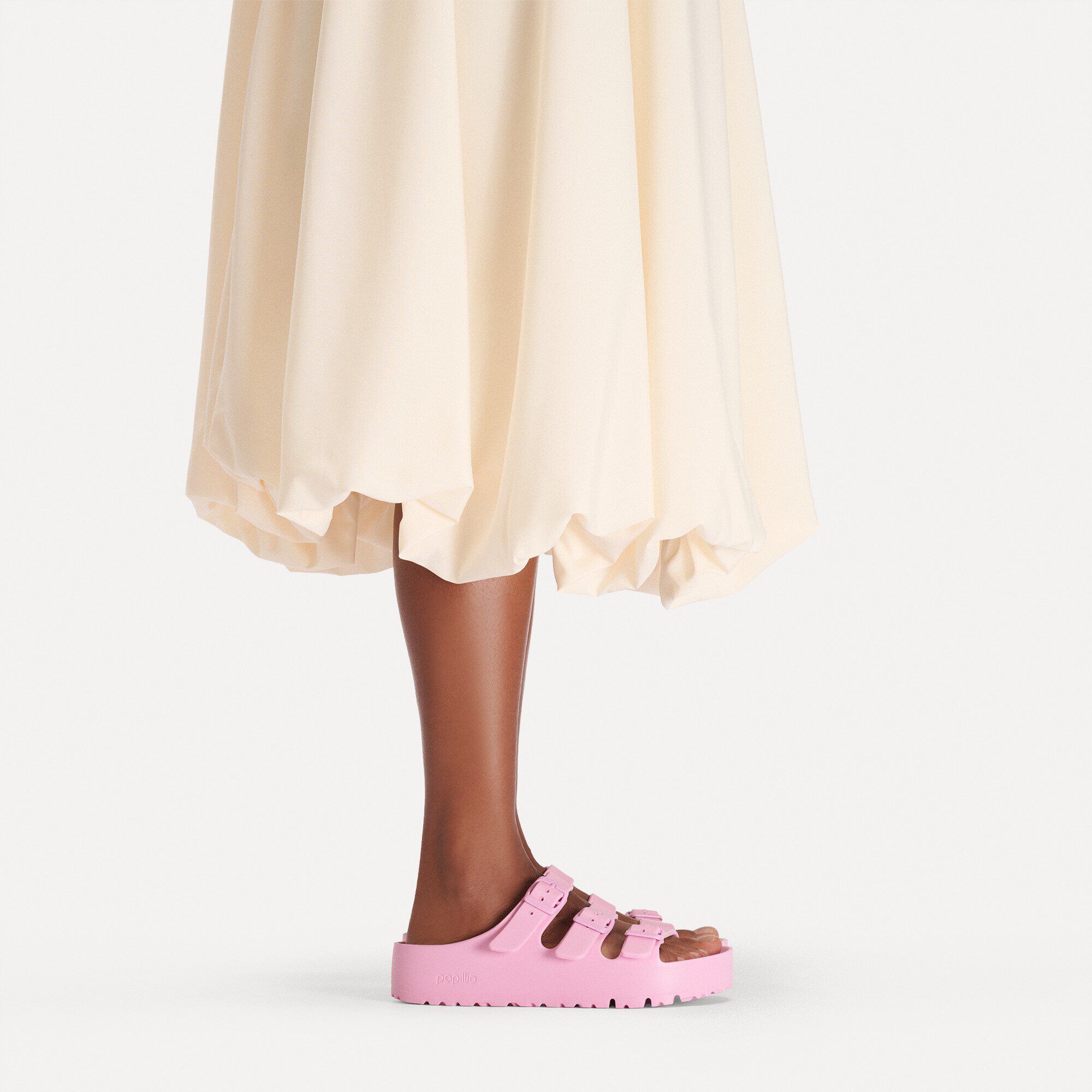 Florida Flex Platform EVA with a female model