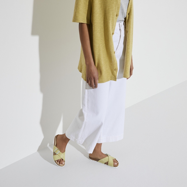 سيينا جلد سويدي