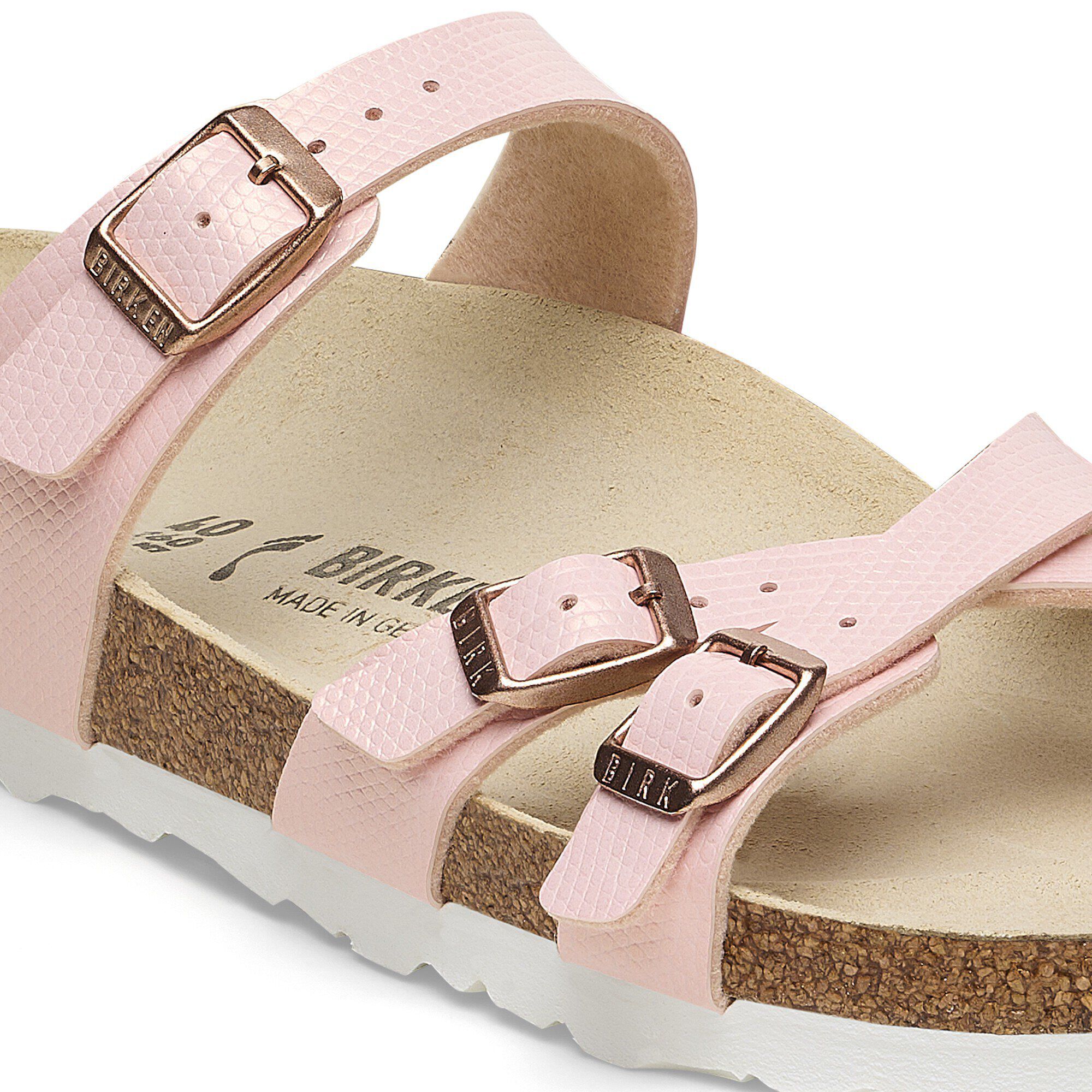 فرنكا بيركوفلور مزخرف Close-up view showing material detail