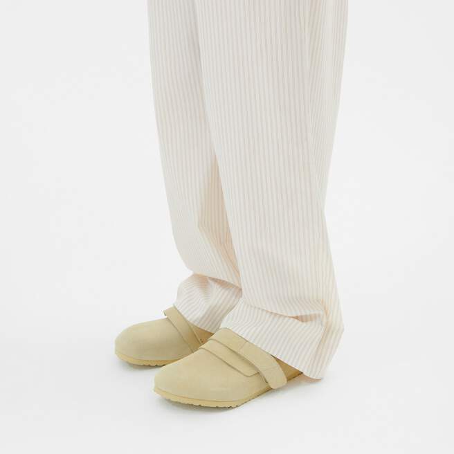 Nagoya Suede Tekla Suede Leather