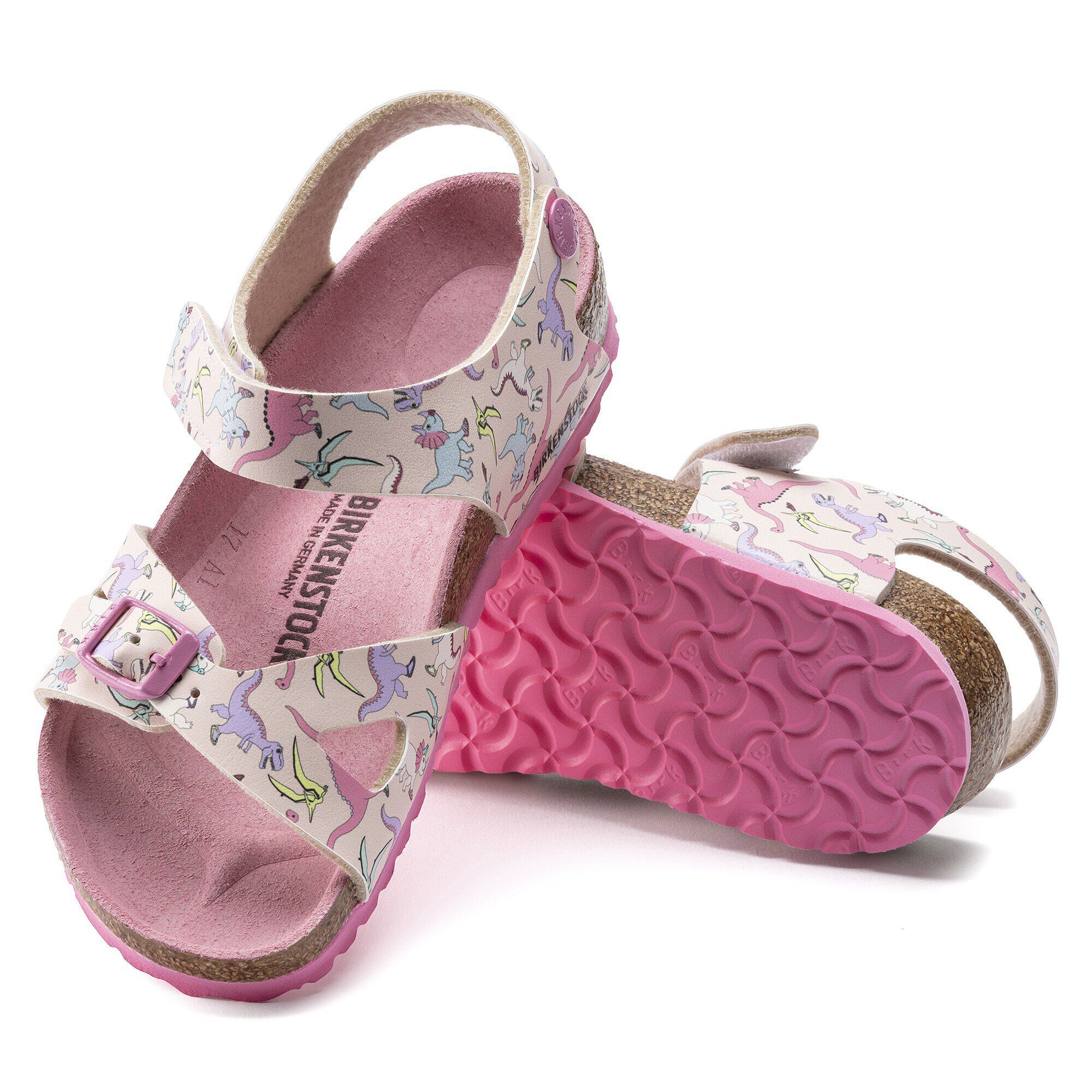   with outer sole details