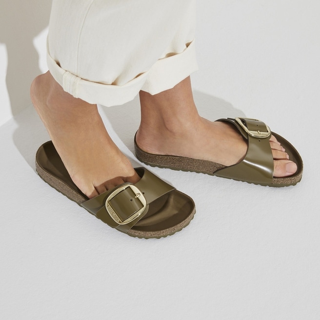 Madrid Big Buckle Natural Leather Patent