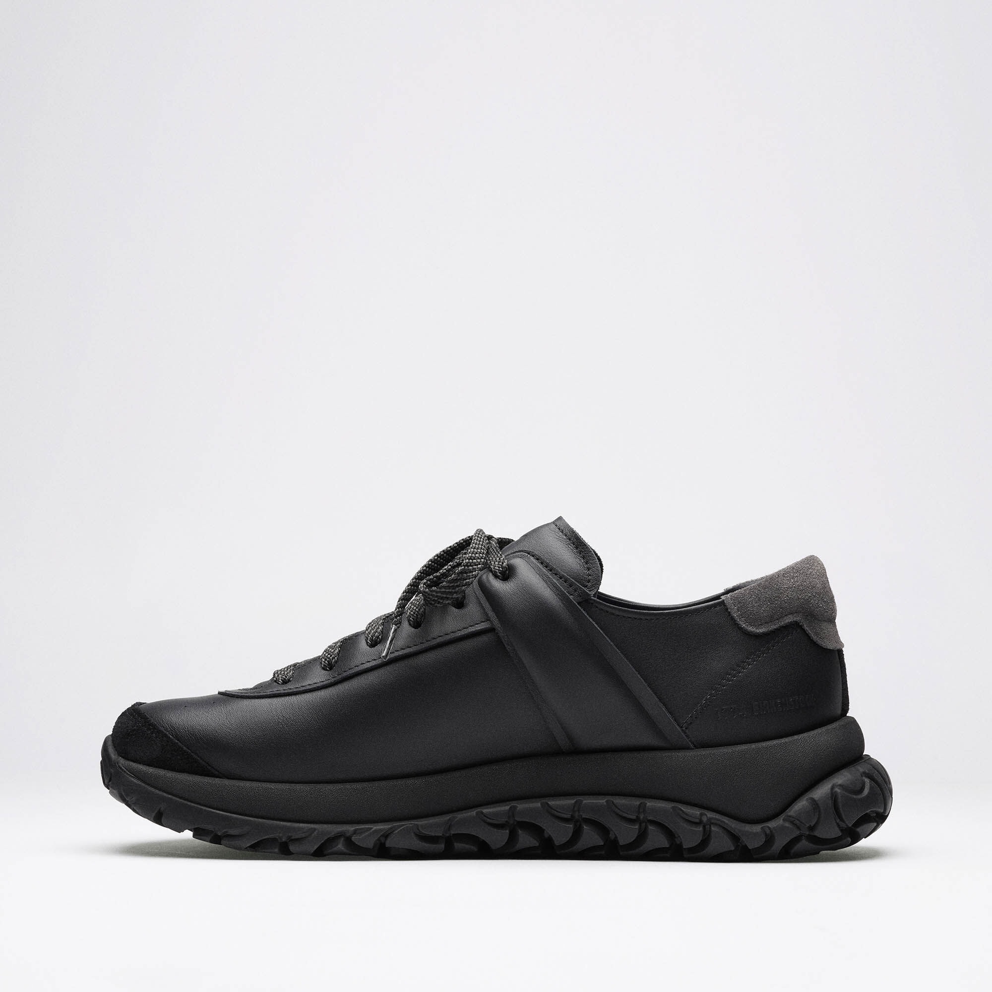 1774 Stroedt Leather 천연 가죽 Close-up view showing material detail