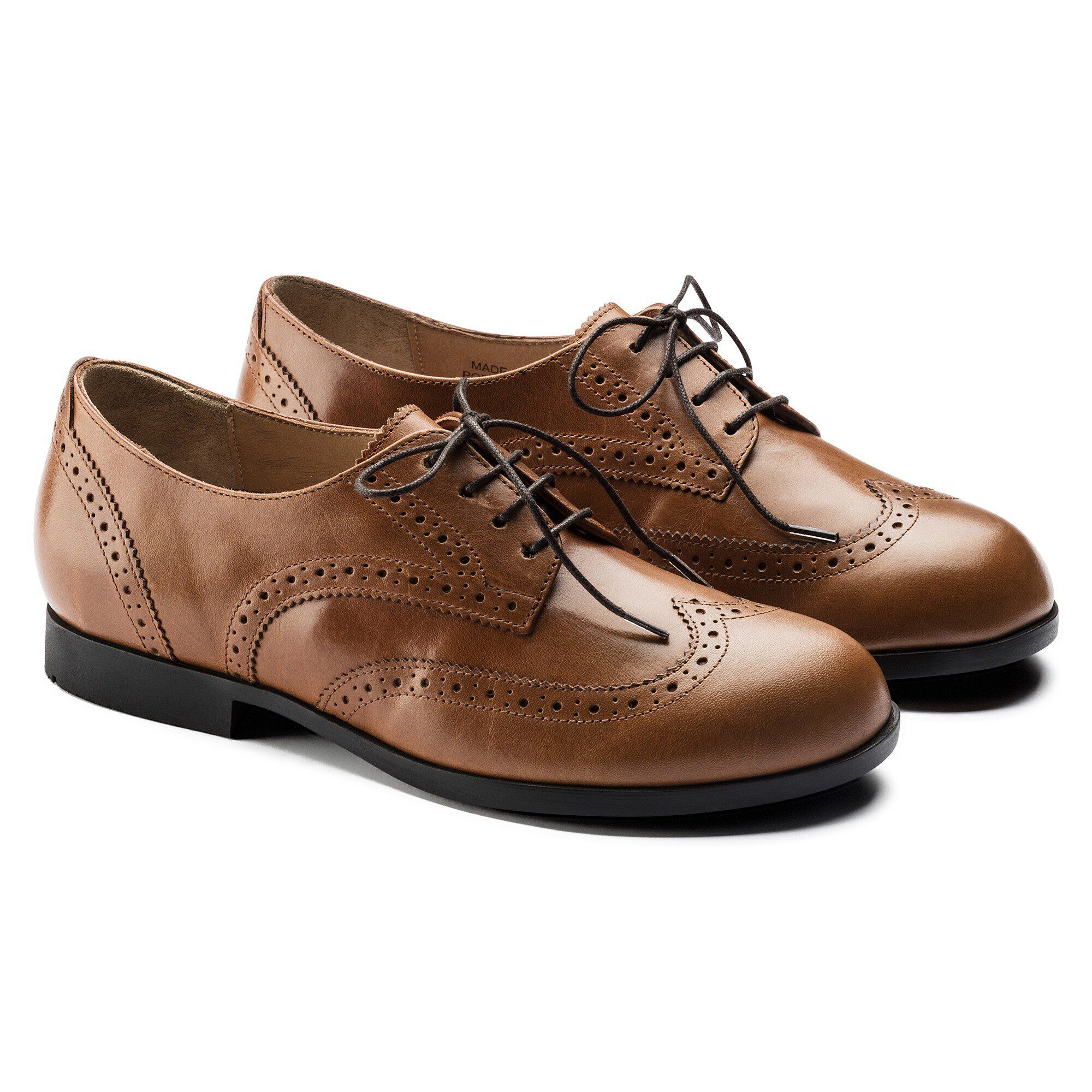 Laramie Low/ララミー ロー ナチュラルレザー - shown as a pair