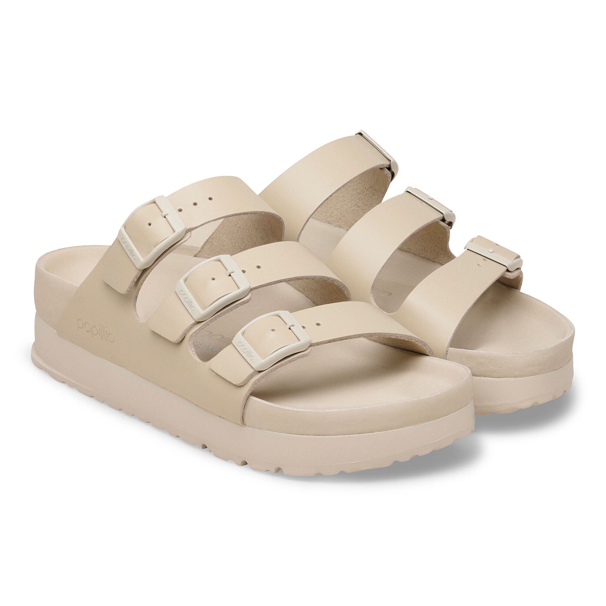 Florida III  Flex Platform / フロリダ III  フレックス プラットフォーム ナチュラルレザー - shown as a pair