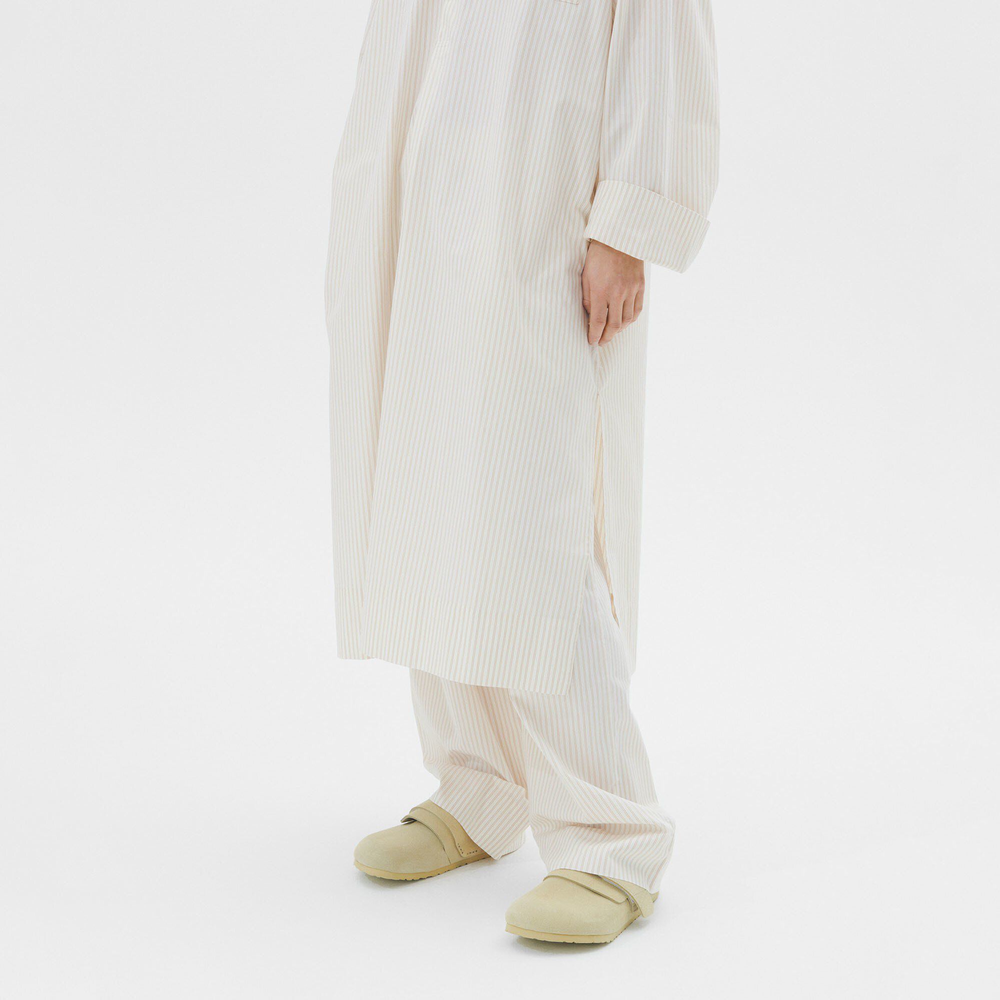 Tekla Kaftan  Close-up view showing material detail