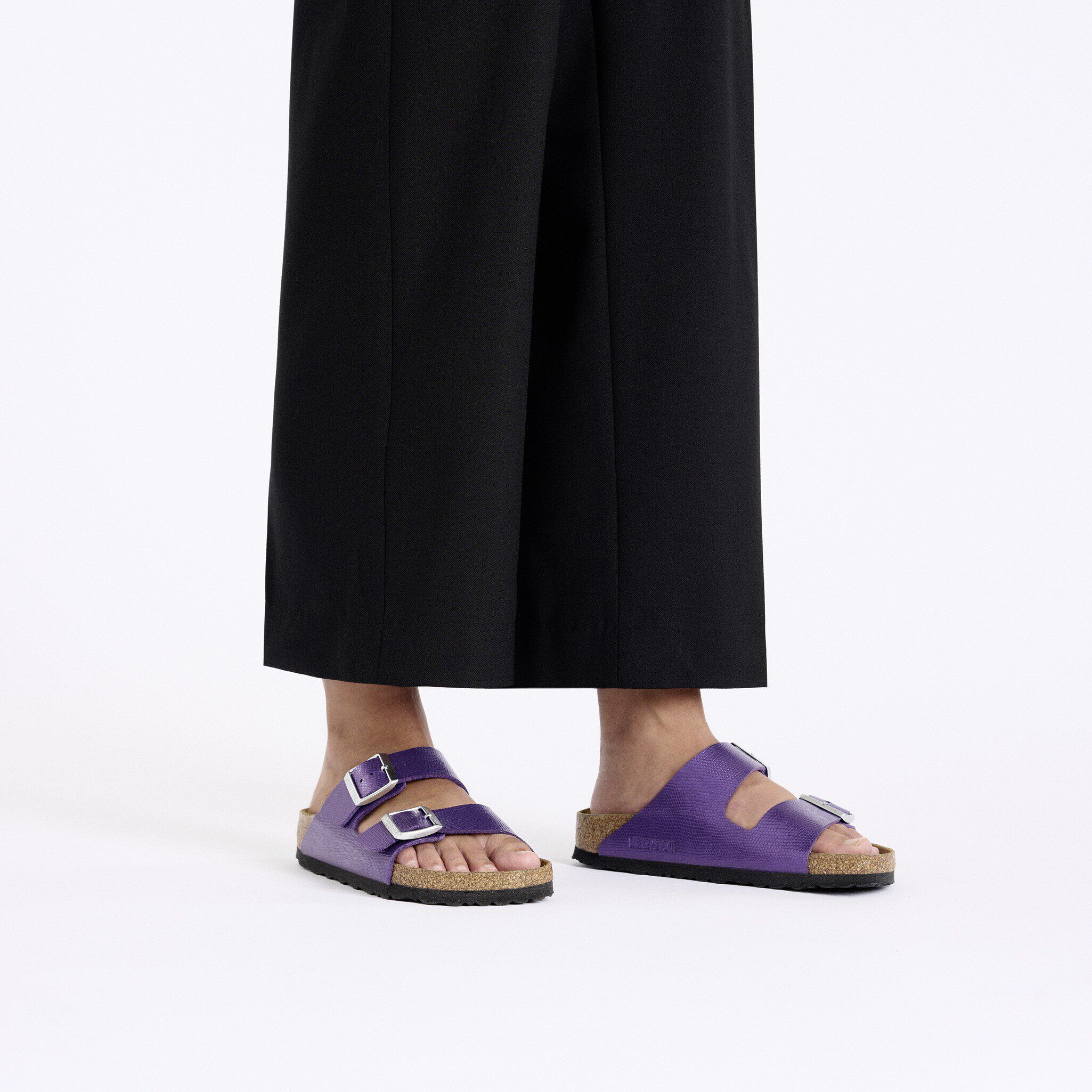 Arizona BS Birko-Flor Embossed with a female model