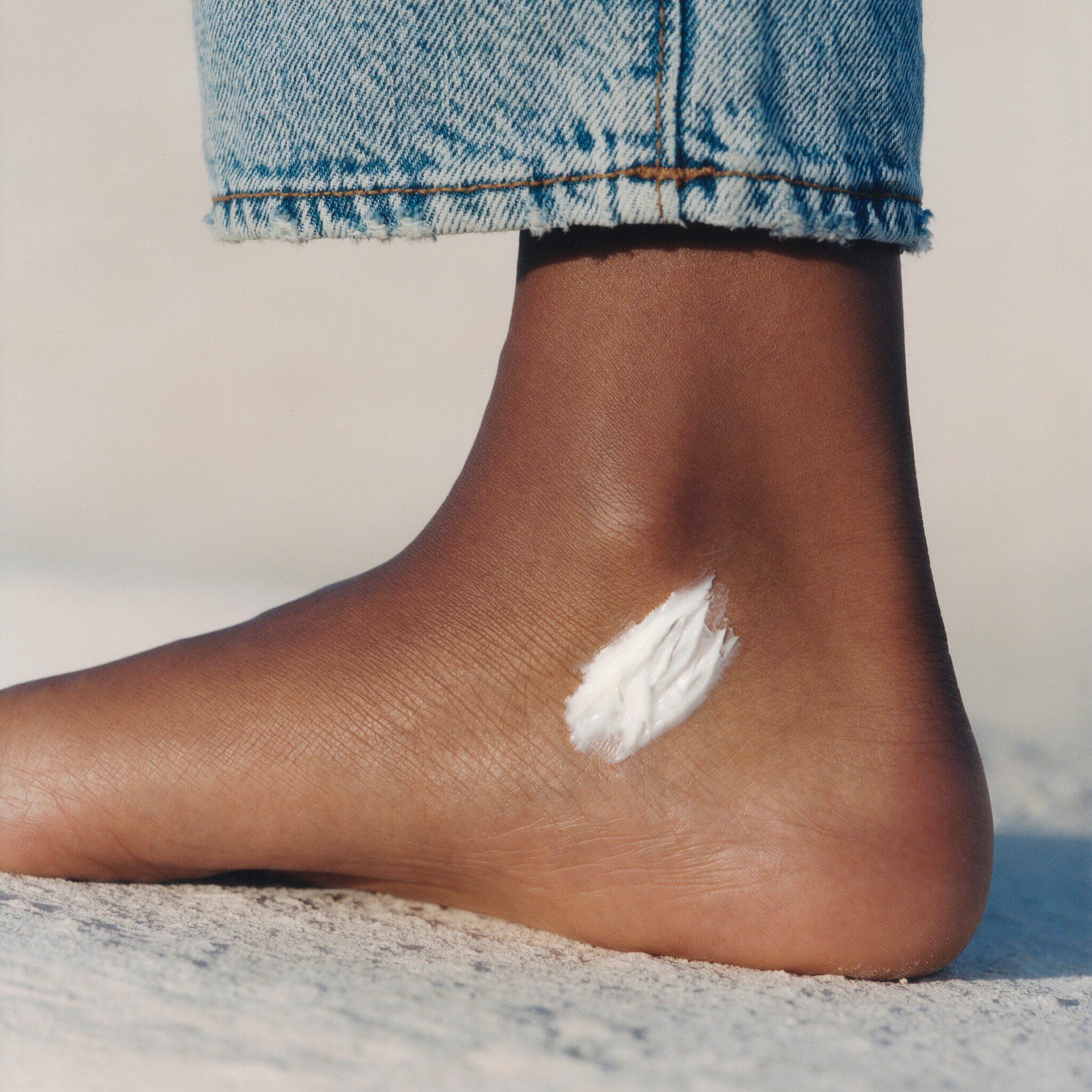 Limited Edition Holiday Set , with a model