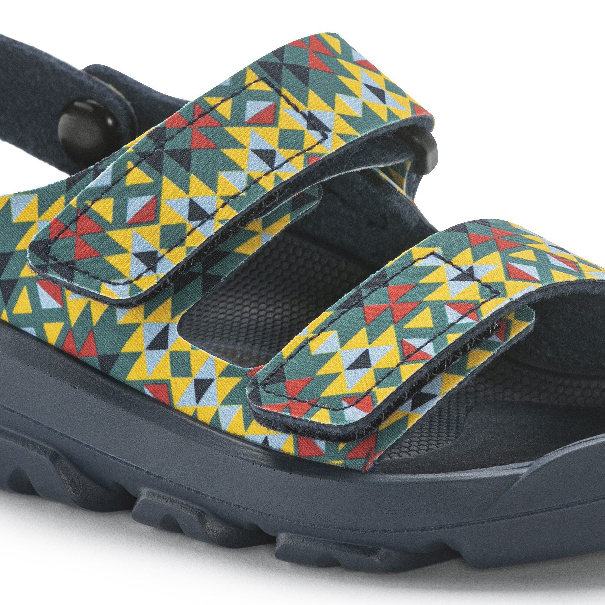 Mogami HL Synthetik Close-up view showing material detail